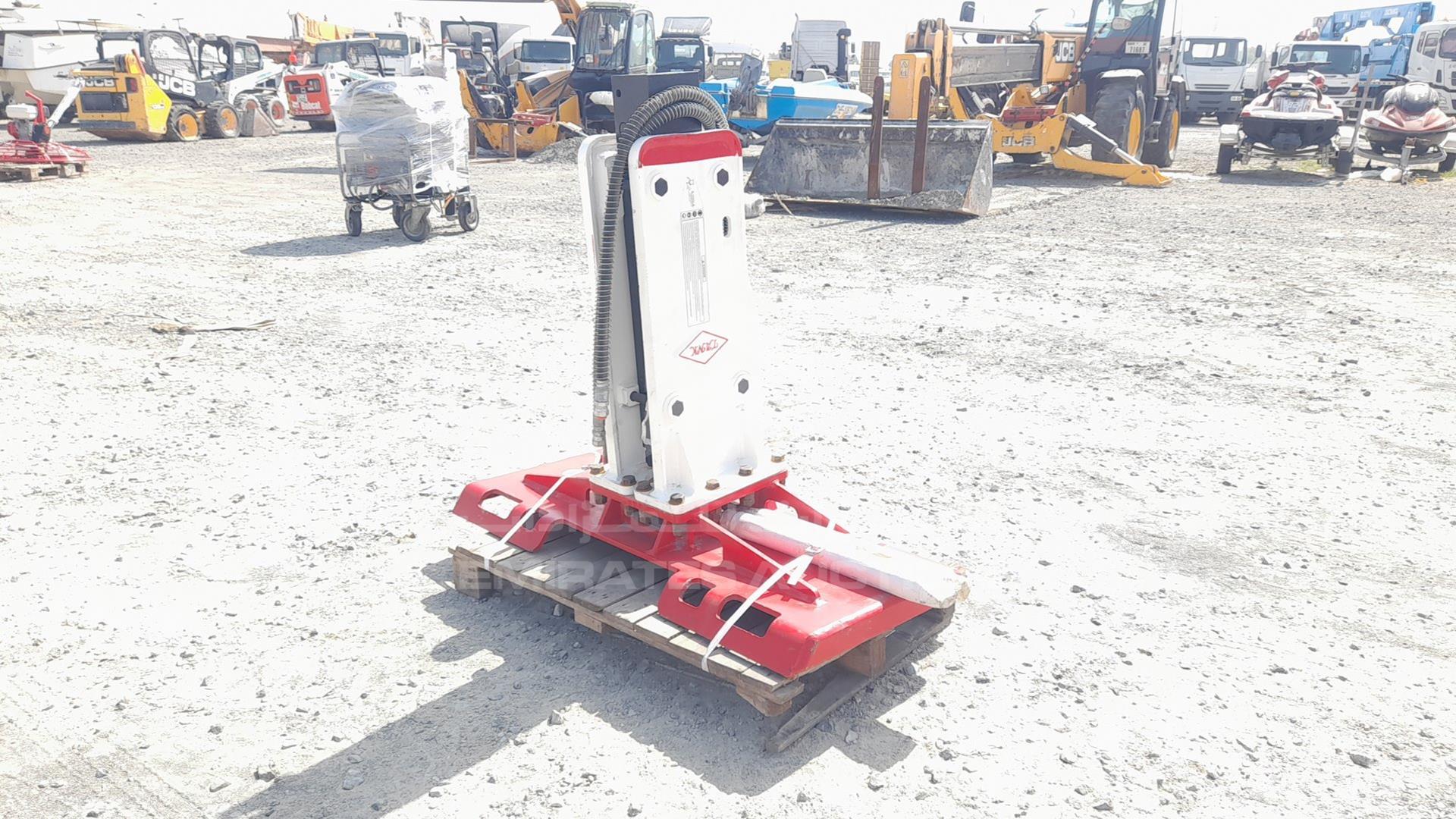 2020 JACK HAMMER --- VIN: TB40A12017