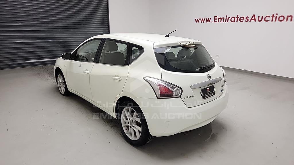 MNTAC2C96E6000423 - 2014 NISSAN TIIDA - #528053