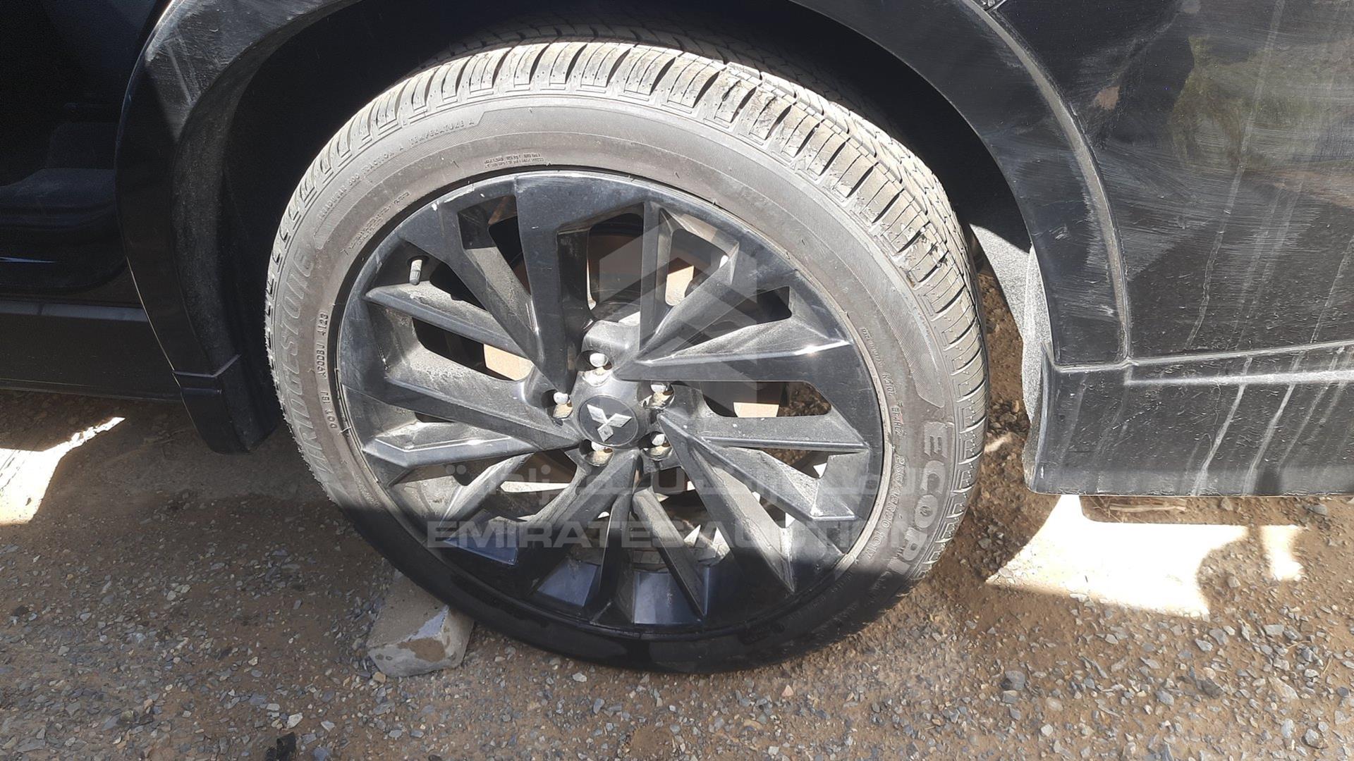 2024 MITSUBISHI OUTLANDER VIN: JE4M4Y189RZ705483