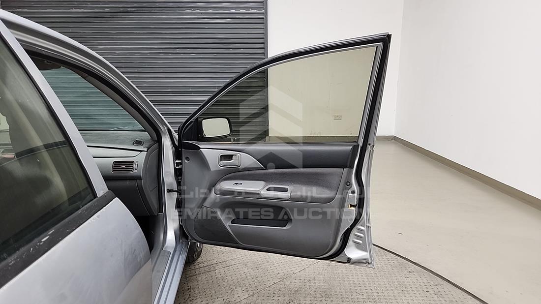 2006 Mitsubishi Lancer — Front Right Door — Photo 25
