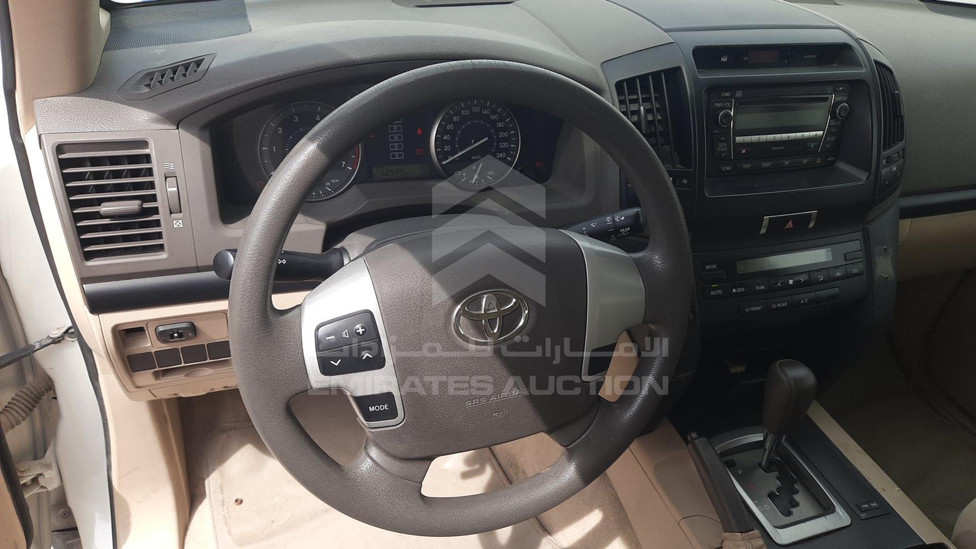 2013 TOYOTA LAND CRUISER VIN: JTMDU09J0D5065408