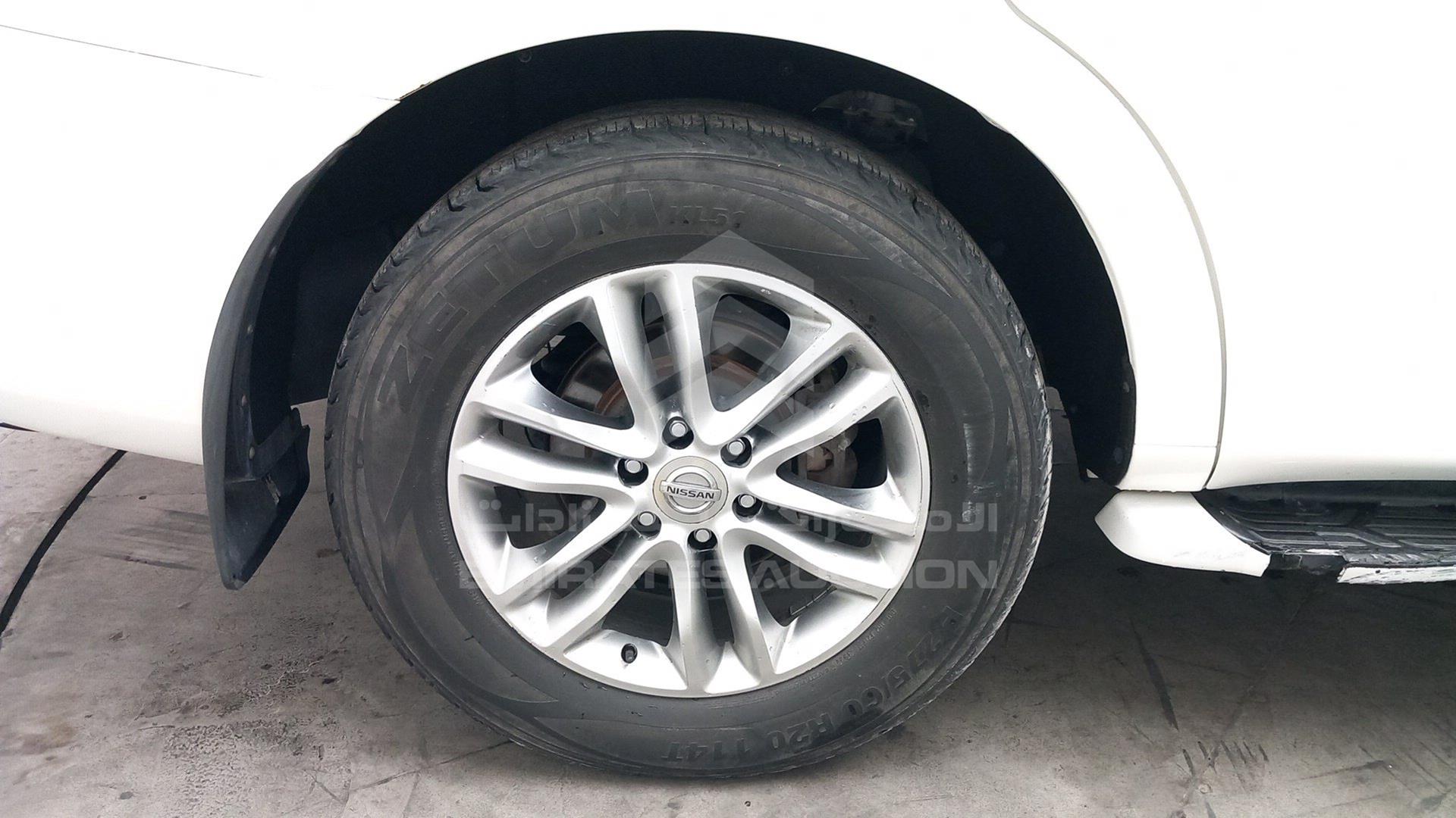 2011 NISSAN PATROL VIN: JN8AY25Y5B9008198
