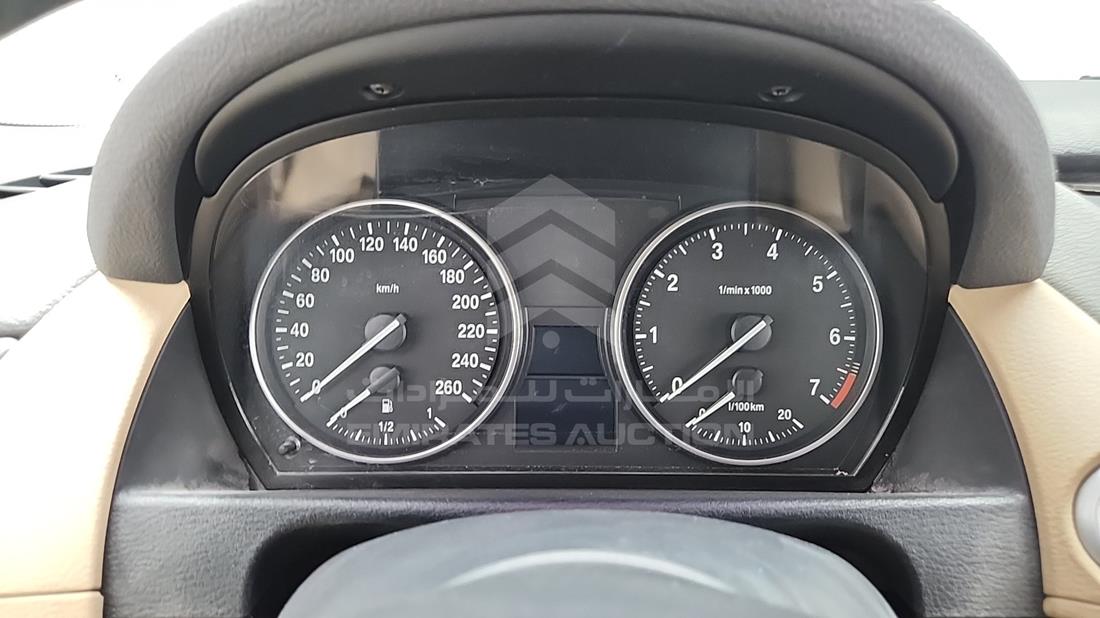 2015 BMW X1 — Speedometer & RPM Gauges — Photo 15