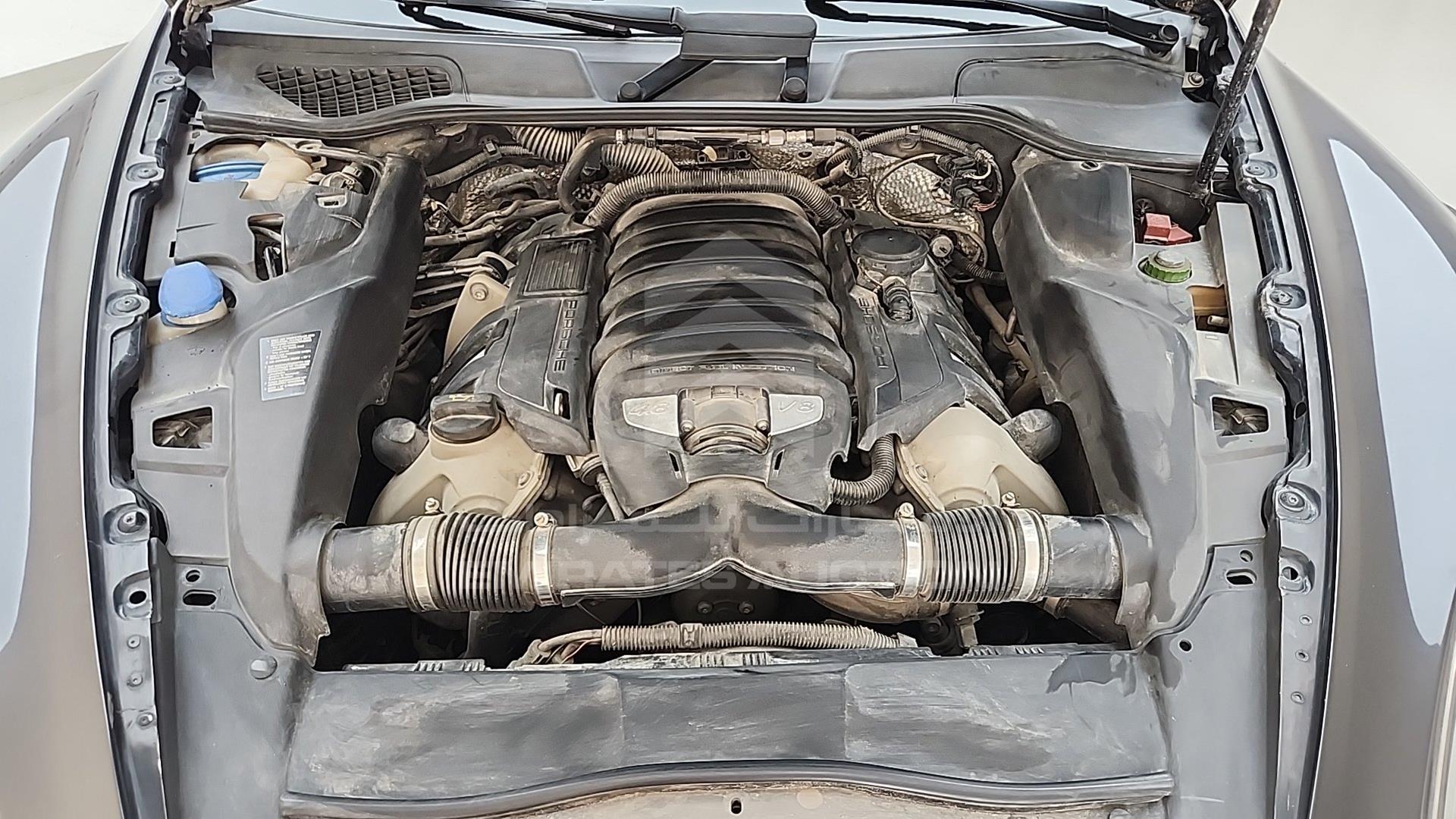 2012 PORSCHE CAYENNE S VIN: WP1ZZZ92ZCLA44383