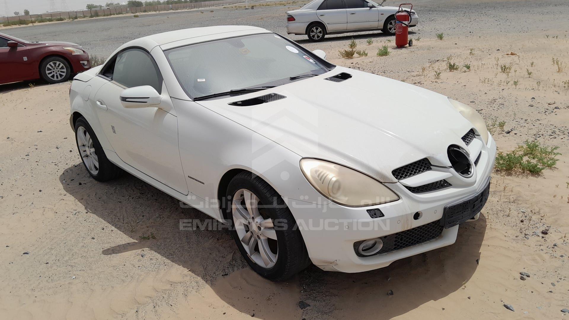 2009 MERCEDES SLK 200 VIN: WDBWK45F09F215167
