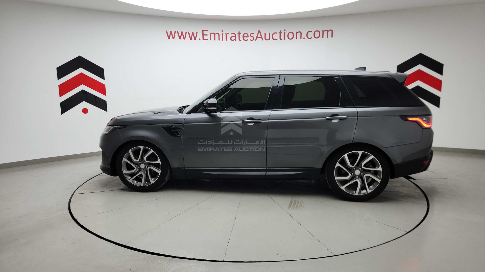 2018 RANGE ROVER SPORT VIN: SALWA2BV7JA183221