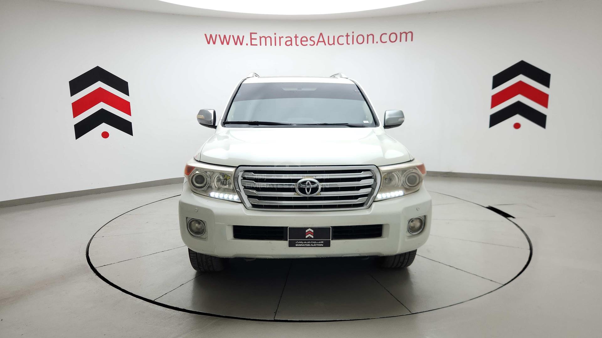 2011 TOYOTA LAND CRUISER VIN: JTMHT05J0B4039615