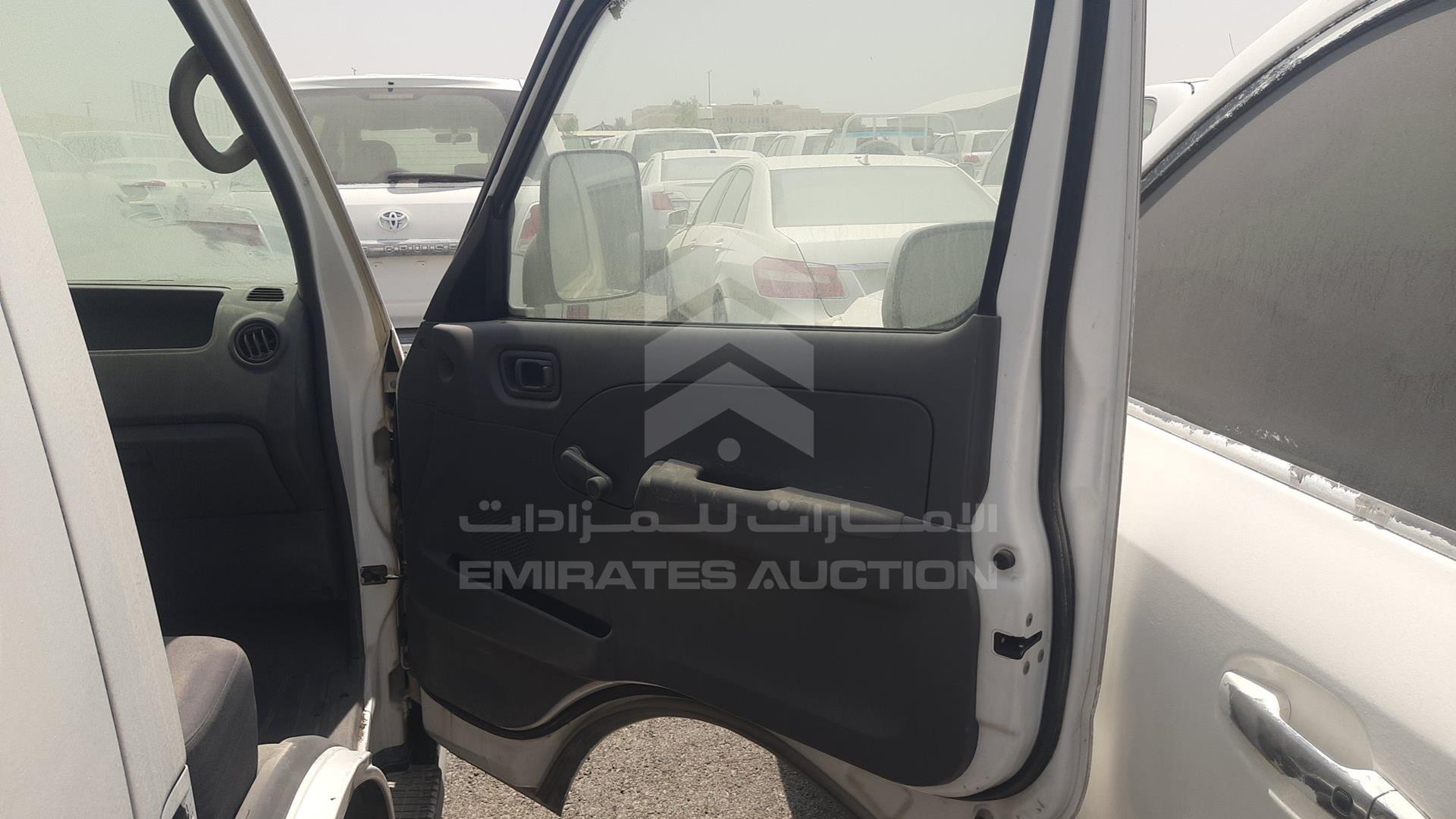 2007 NISSAN --- VIN: JN6FE54S37X438188