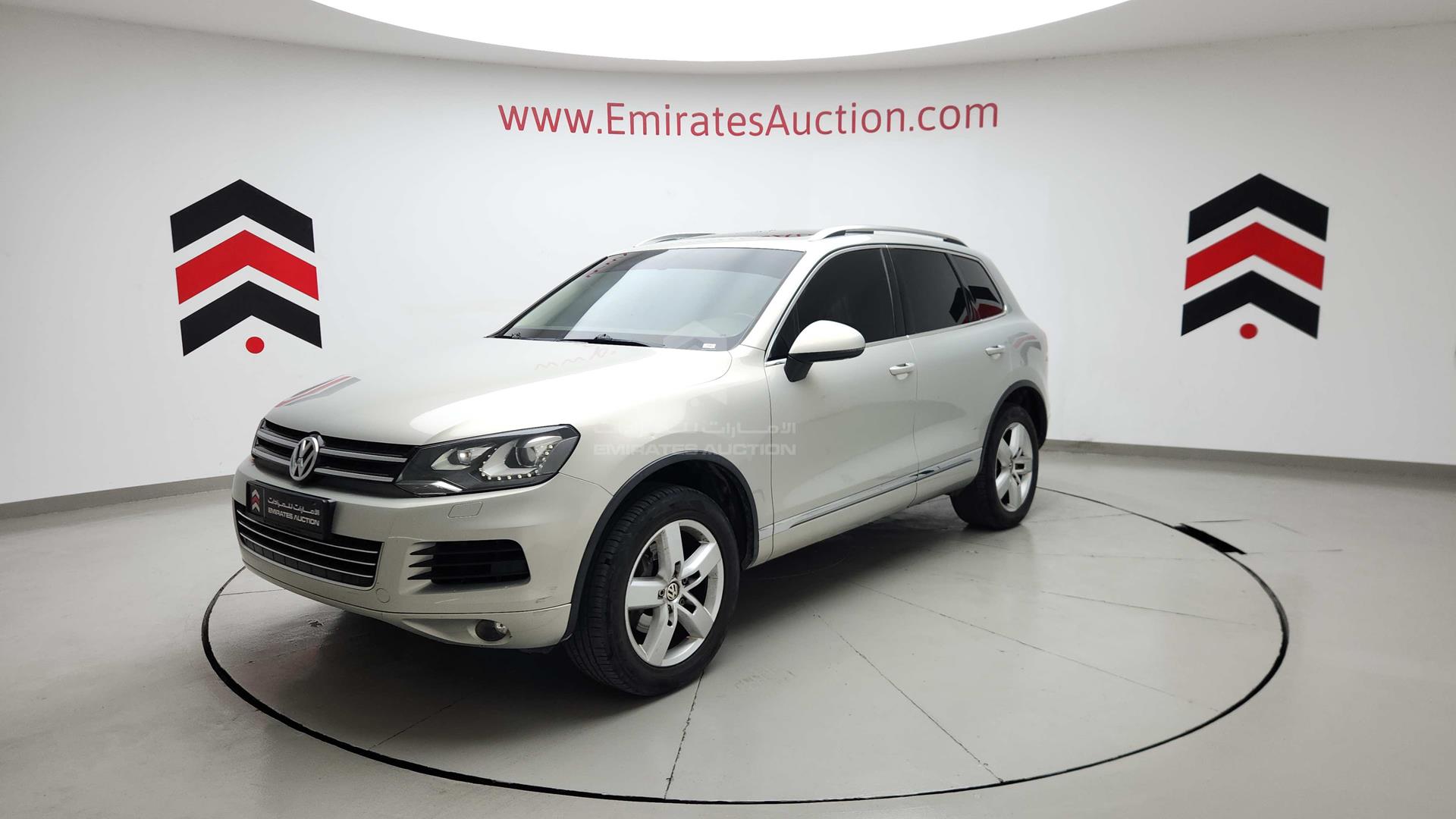 2012 VOLKSWAGEN TOUAREG VIN: WVGBC27P0CD000121