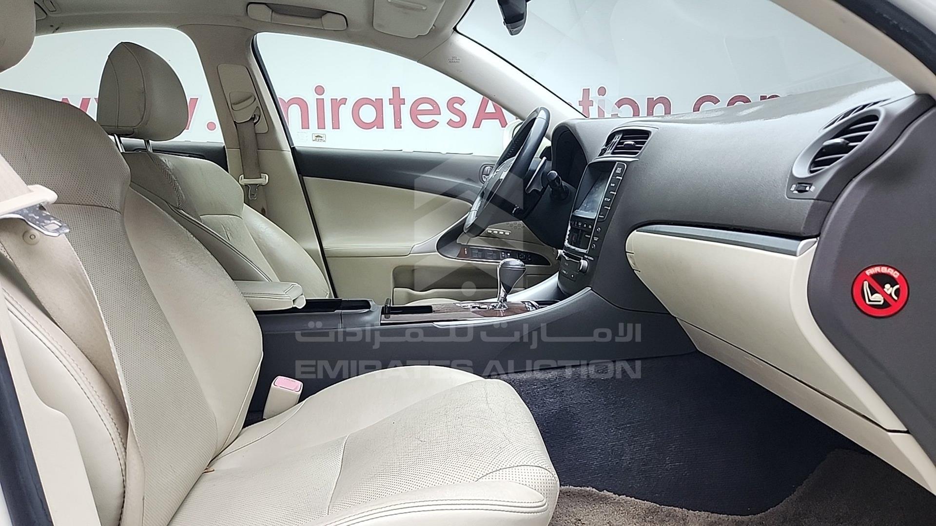 2013 LEXUS IS300 VIN: JTHBG2629D5003494