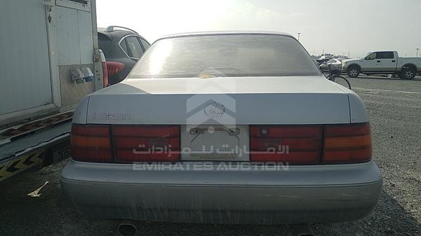 Lexus LS400 1992 JT8UF11E6N0098926 Image 27