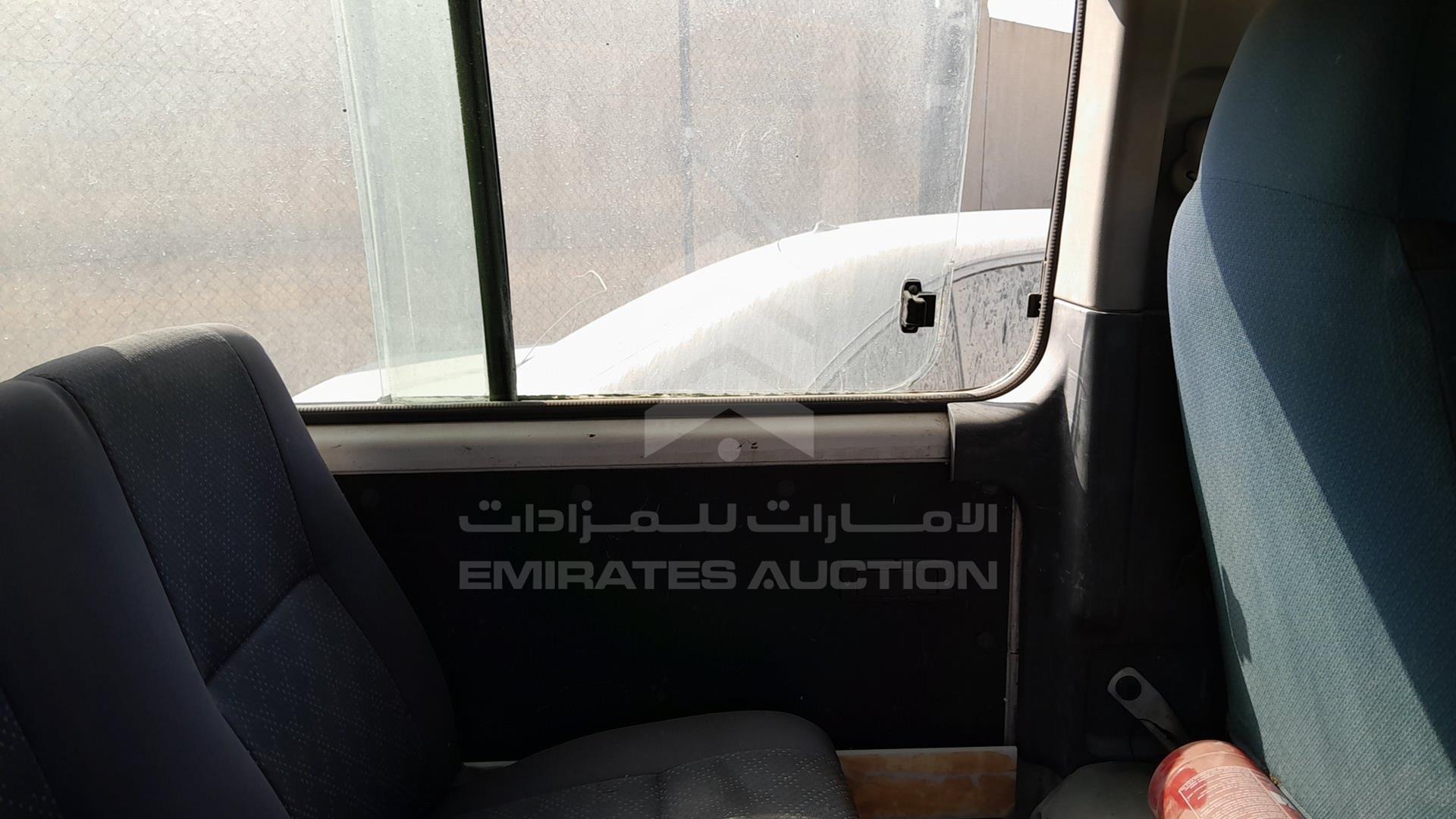 2008 NISSAN URVAN VIN: JN6AE54S08X000370