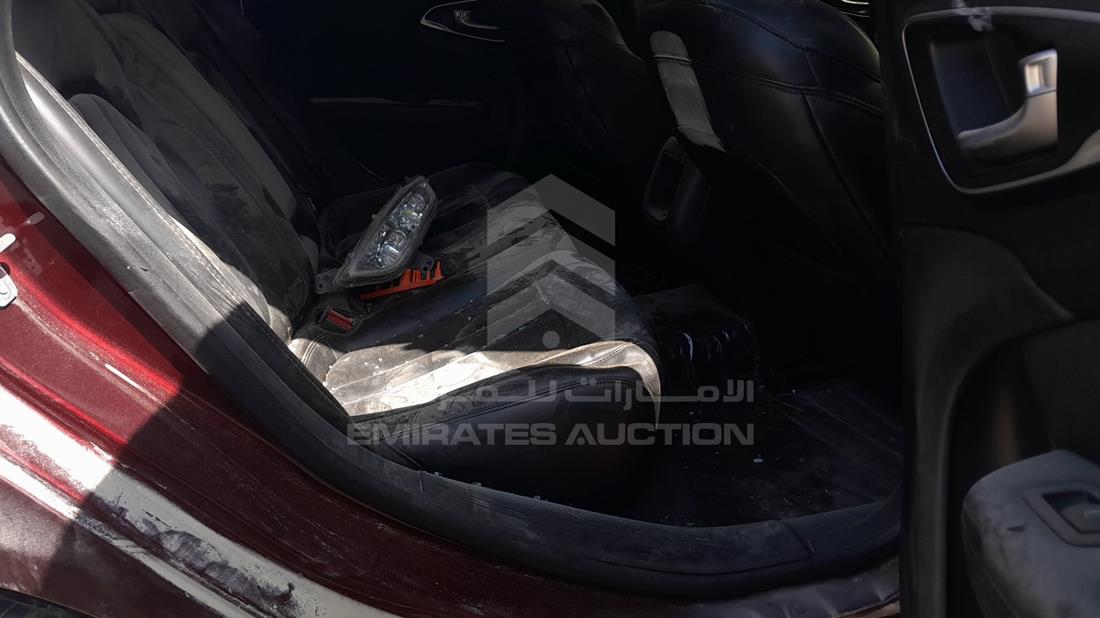 2015 Chrysler 200 — Rear Right Passenger View — Photo 20