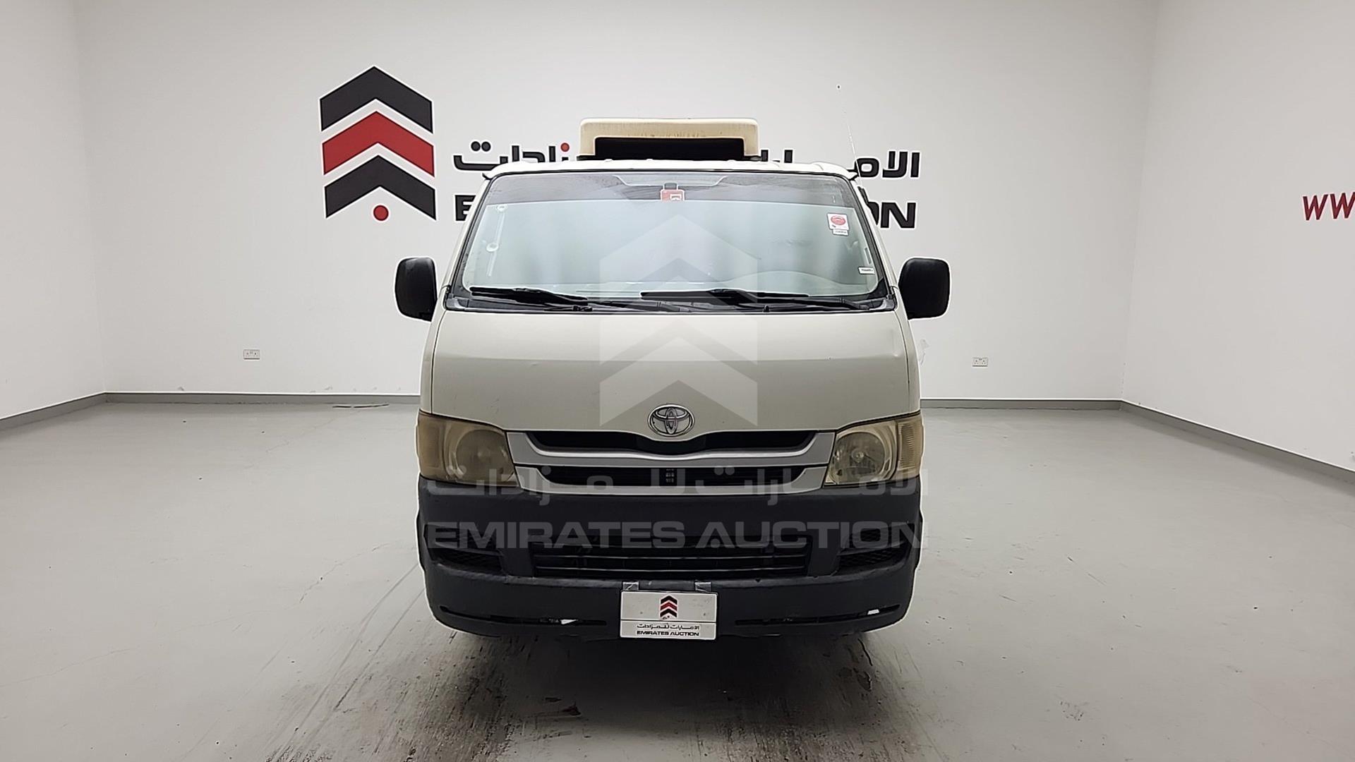 2009 TOYOTA HIACE VIN: JTFHX02PX90039241