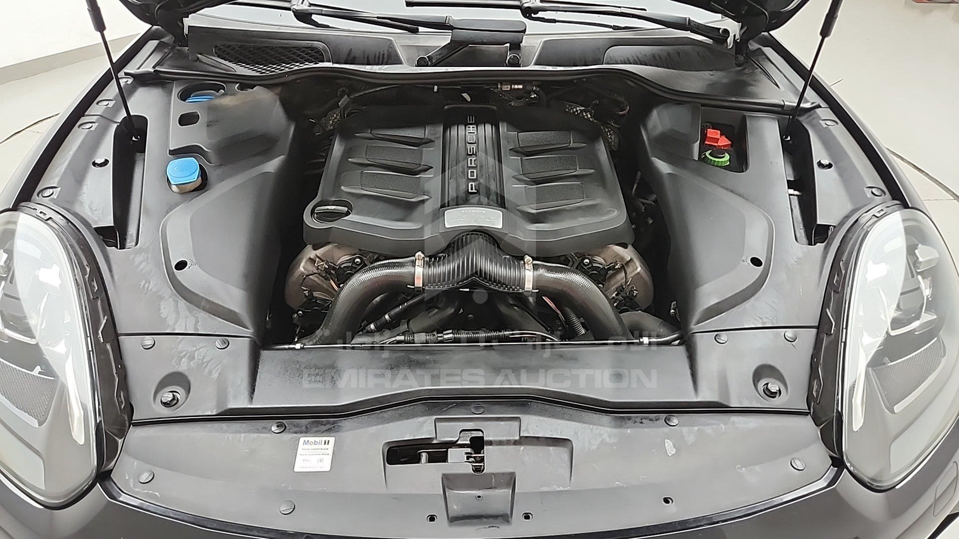 2015 PORSCHE CAYENNE VIN: WP1ZZZ92ZFLA60629