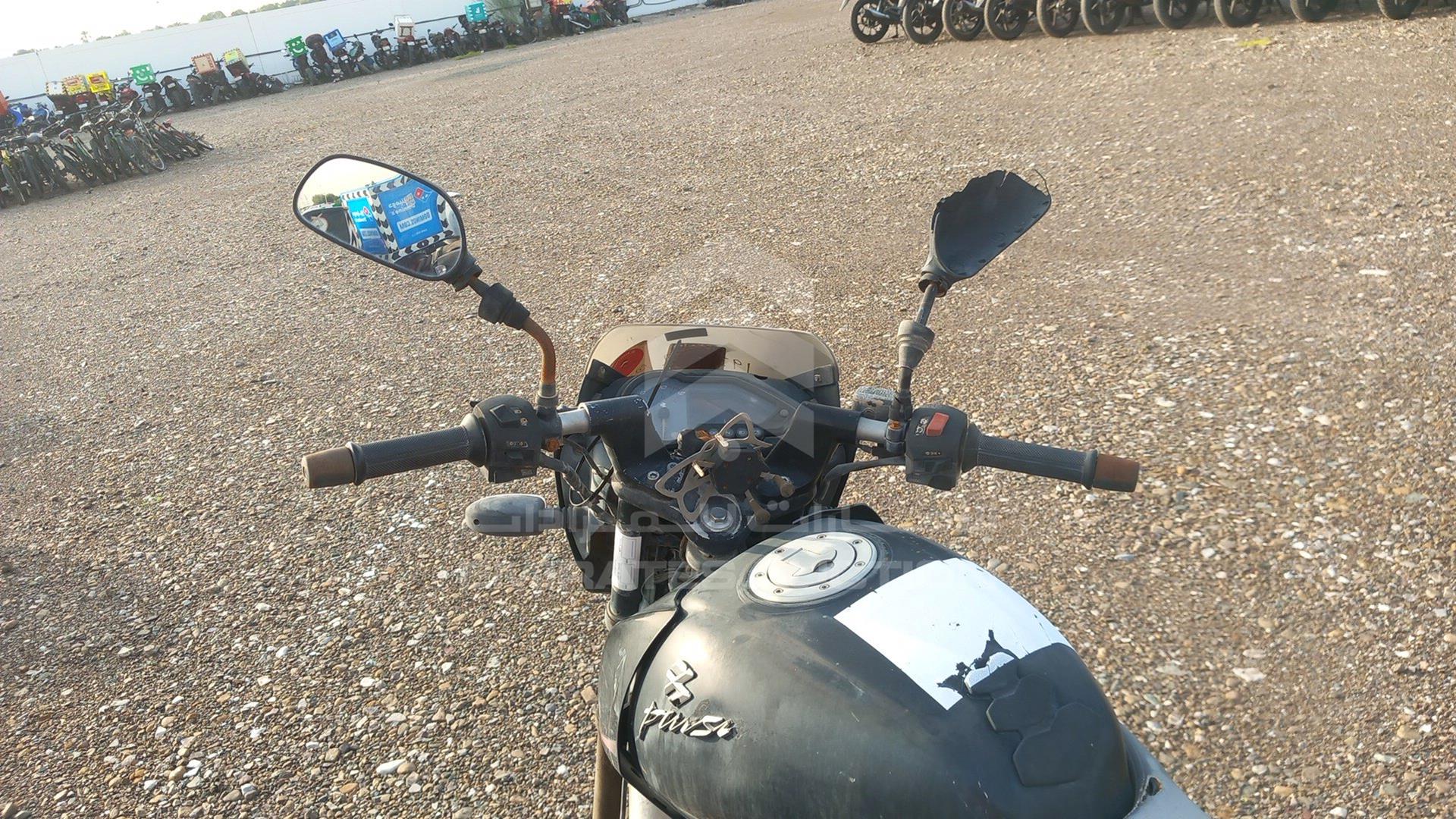 2015 BAJAJ 150 CC VIN: MD2A11CZ8FWM47953