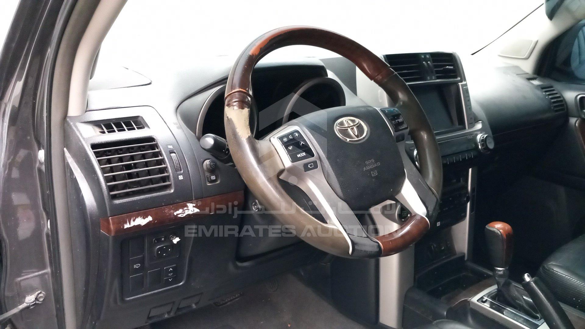 2011 TOYOTA LAND CRUISER PRADO VIN: JTEBU3FJ8BK028260