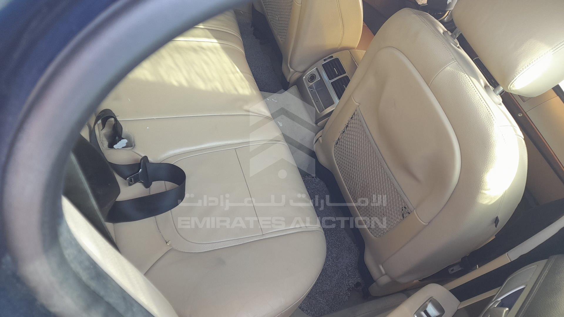 2012 JAGUAR XF VIN: SAJAA05F1CLS40239