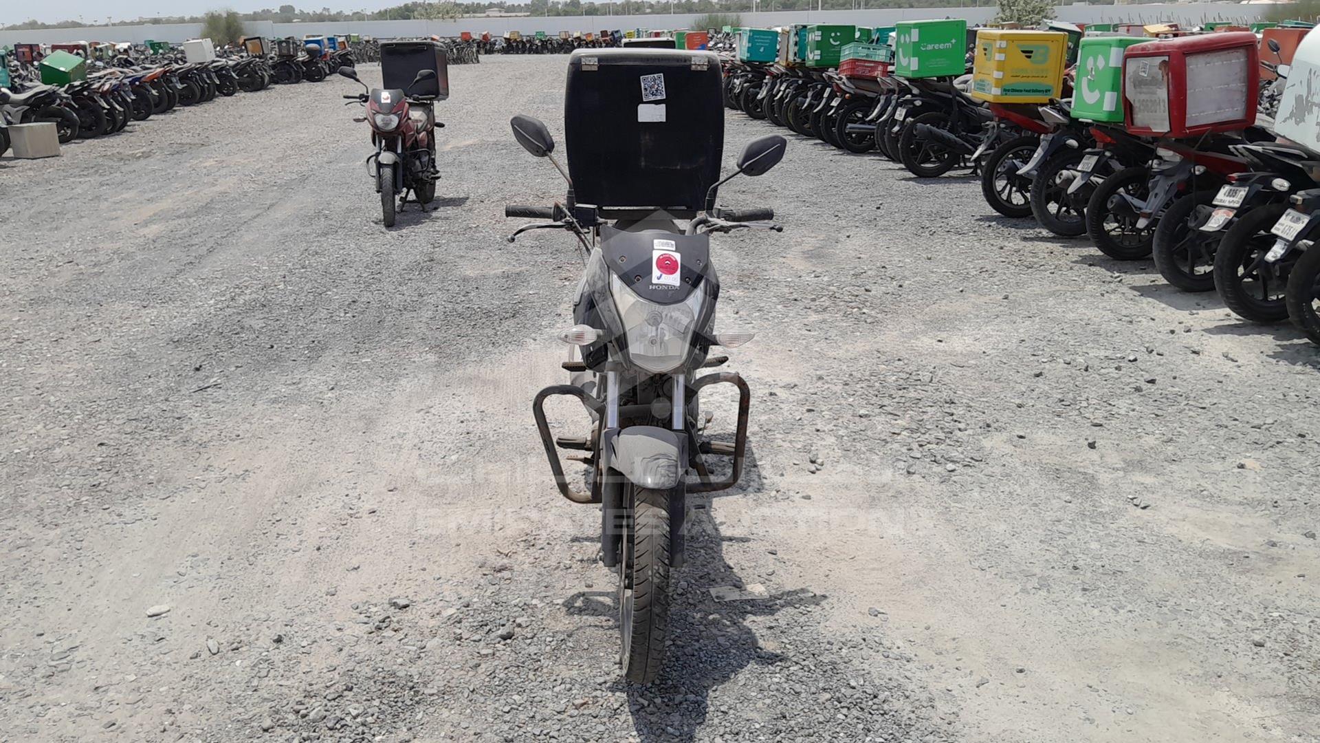 2020 HONDA UNICORN VIN: ME4KC20D6LA003485