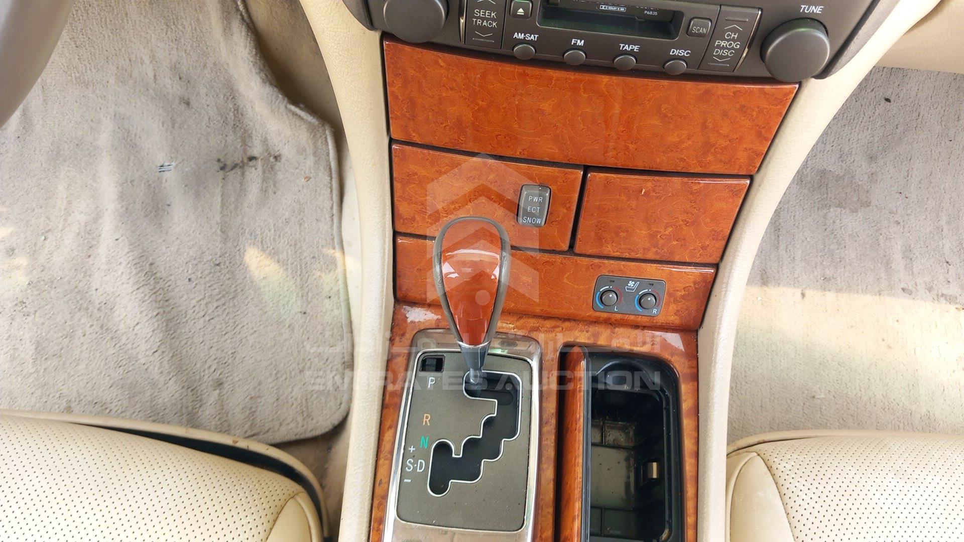 2004 LEXUS LS 430 VIN: JTHBN36F540160824
