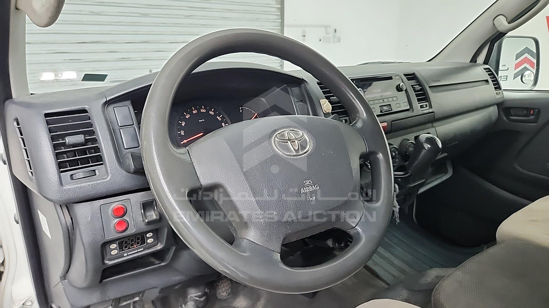 2015 TOYOTA HIACE VIN: JTFHX02PXF0098690
