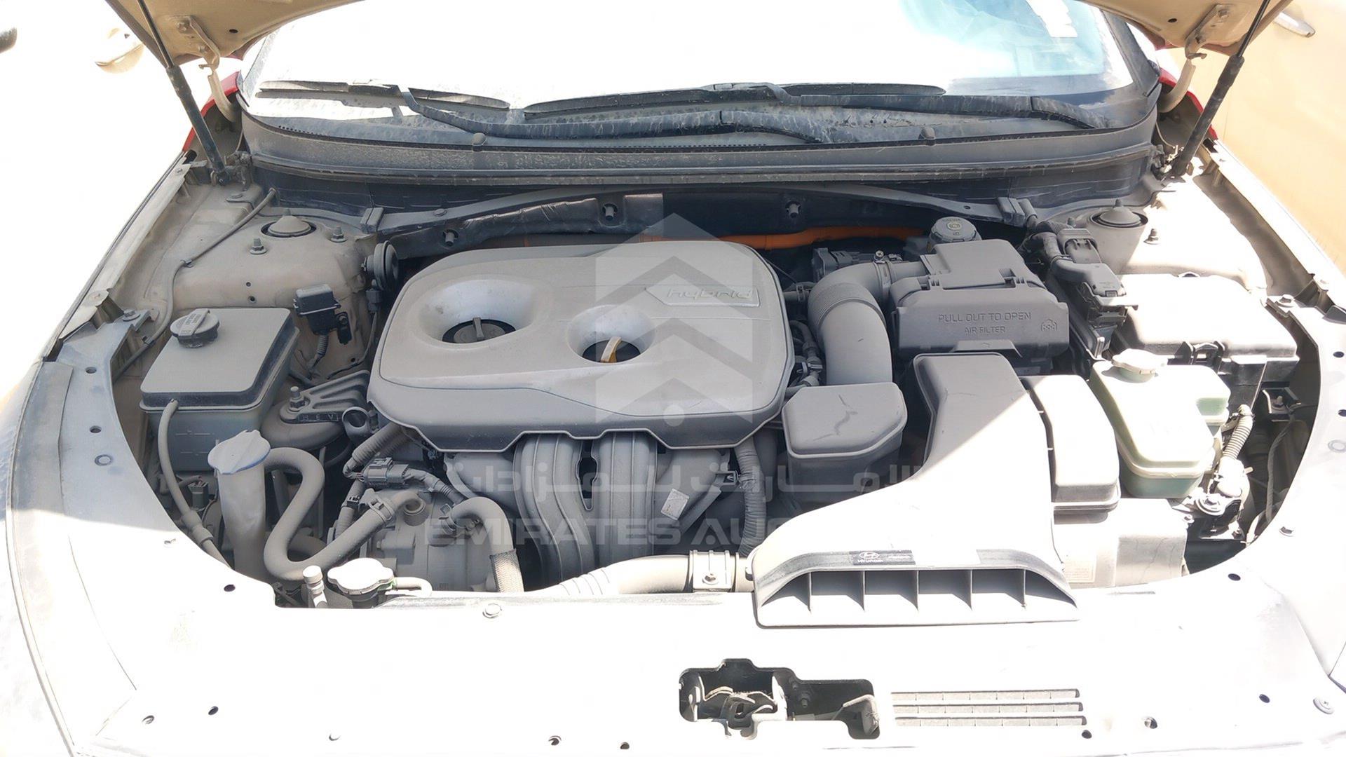 2018 HYUNDAI SONATA VIN: KMHE24135JA082122