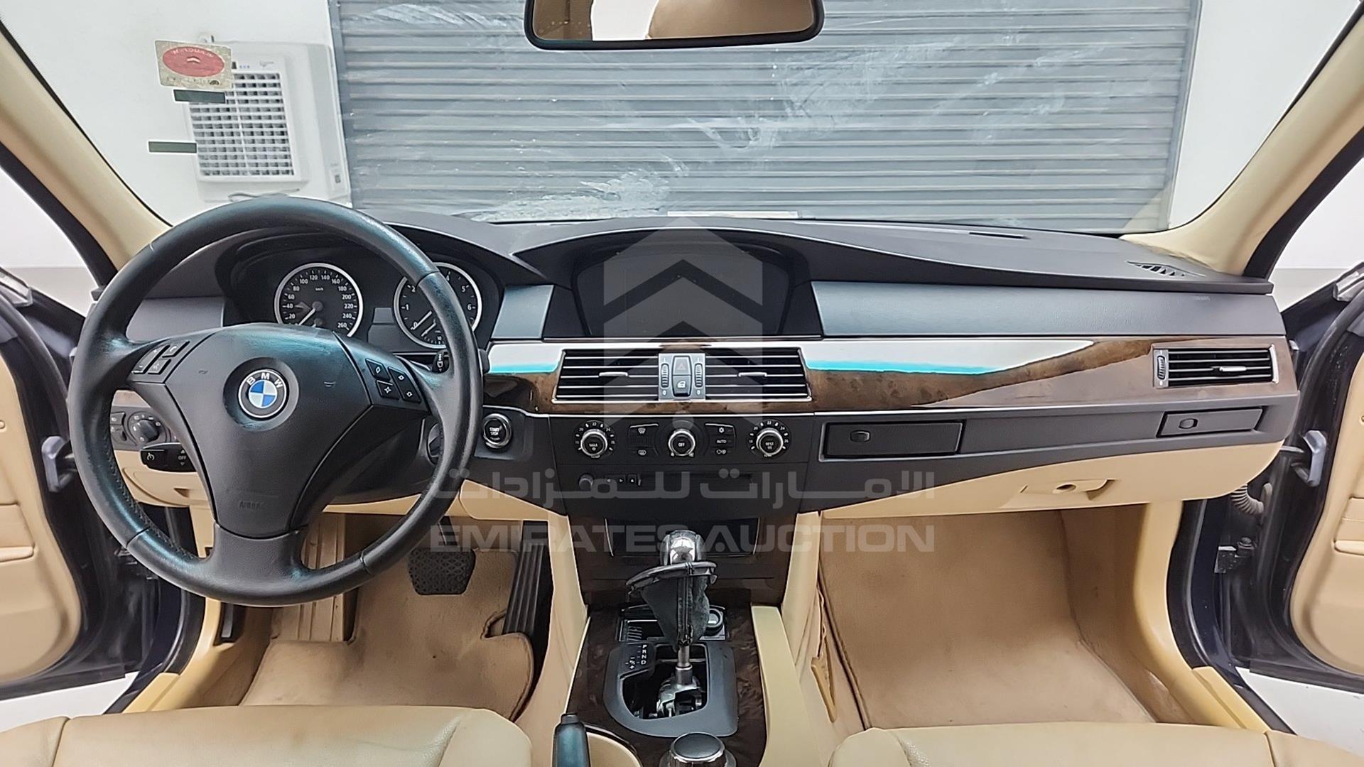 0 BMW 523I VIN: WBANE310X0B953095