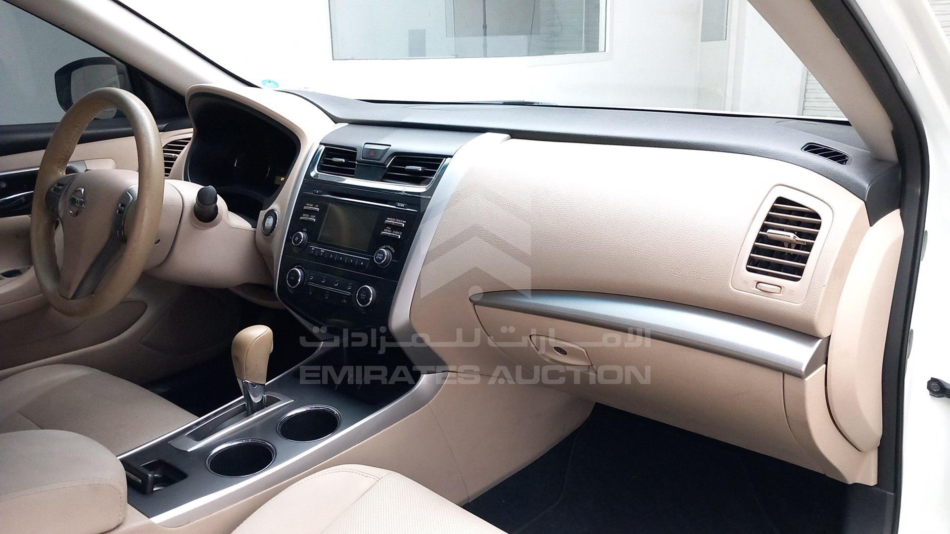 2016 NISSAN ALTIMA VIN: 1N4AL3A93GC104524