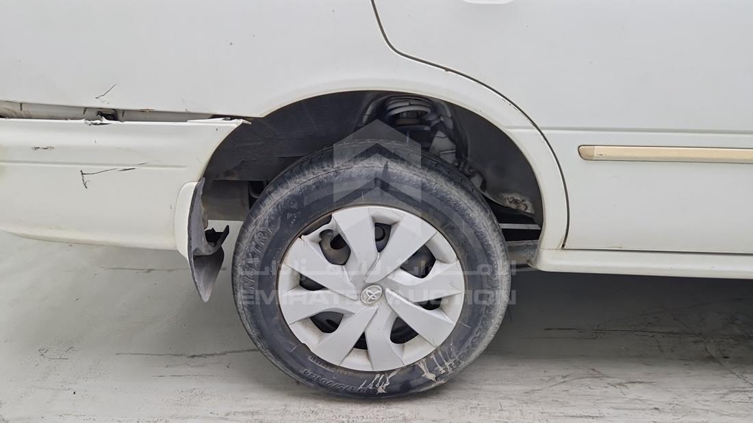 1999 Nissan Sunny — Rear Right Tyre — Photo 37