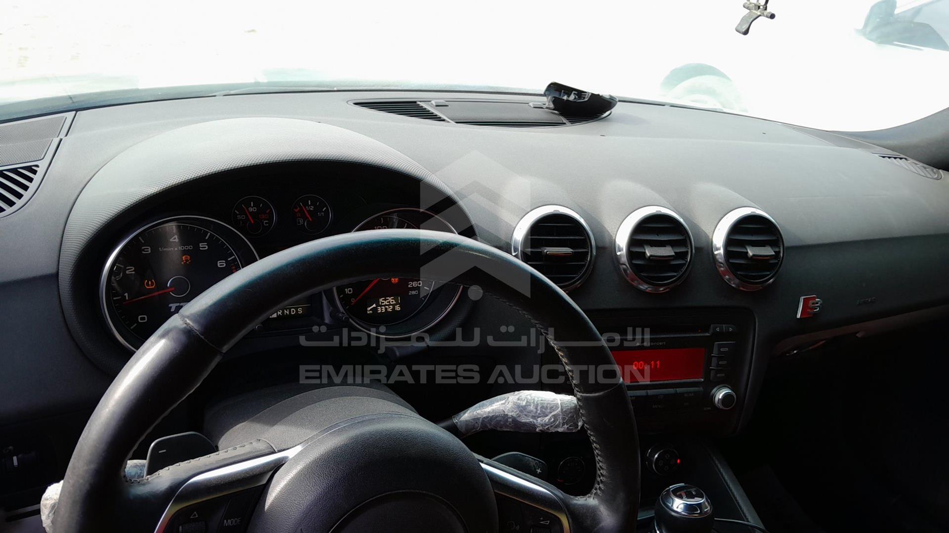 0 AUDI TT VIN: TRUAF28J491023886