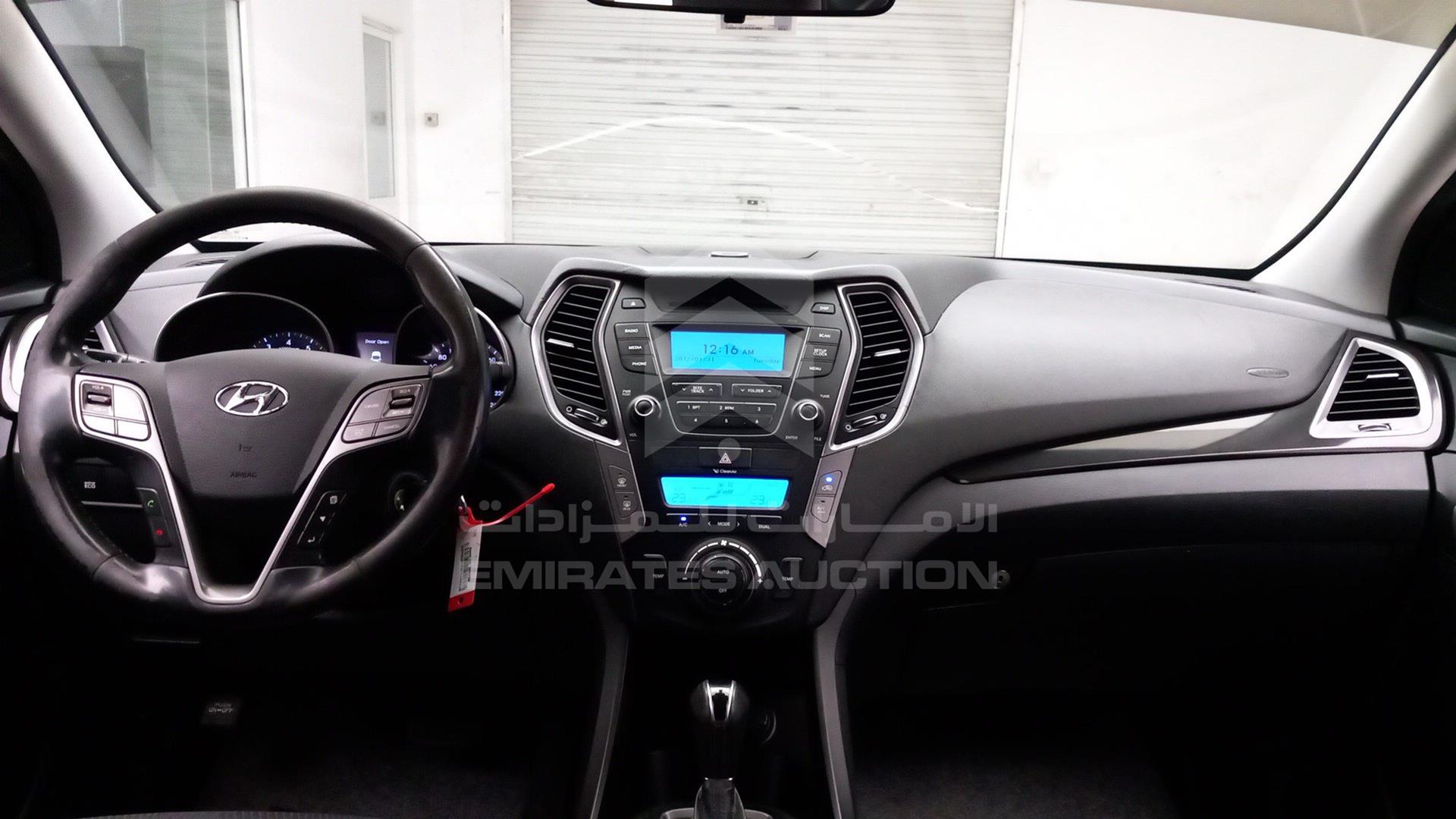 2015 HYUNDAI SANTA FE VIN: KMHSU81E8FU368459