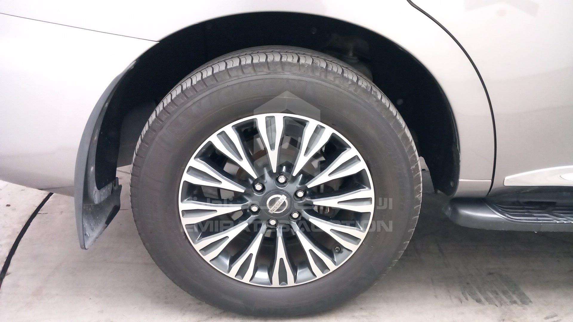 2010 NISSAN PATROL VIN: JN8AY25Y9A9007523