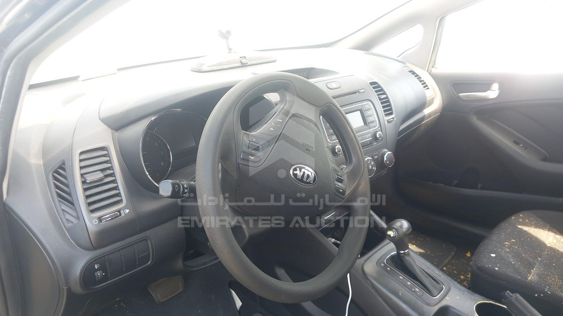 2015 KIA CERATO VIN: KNAFK4118F5901421