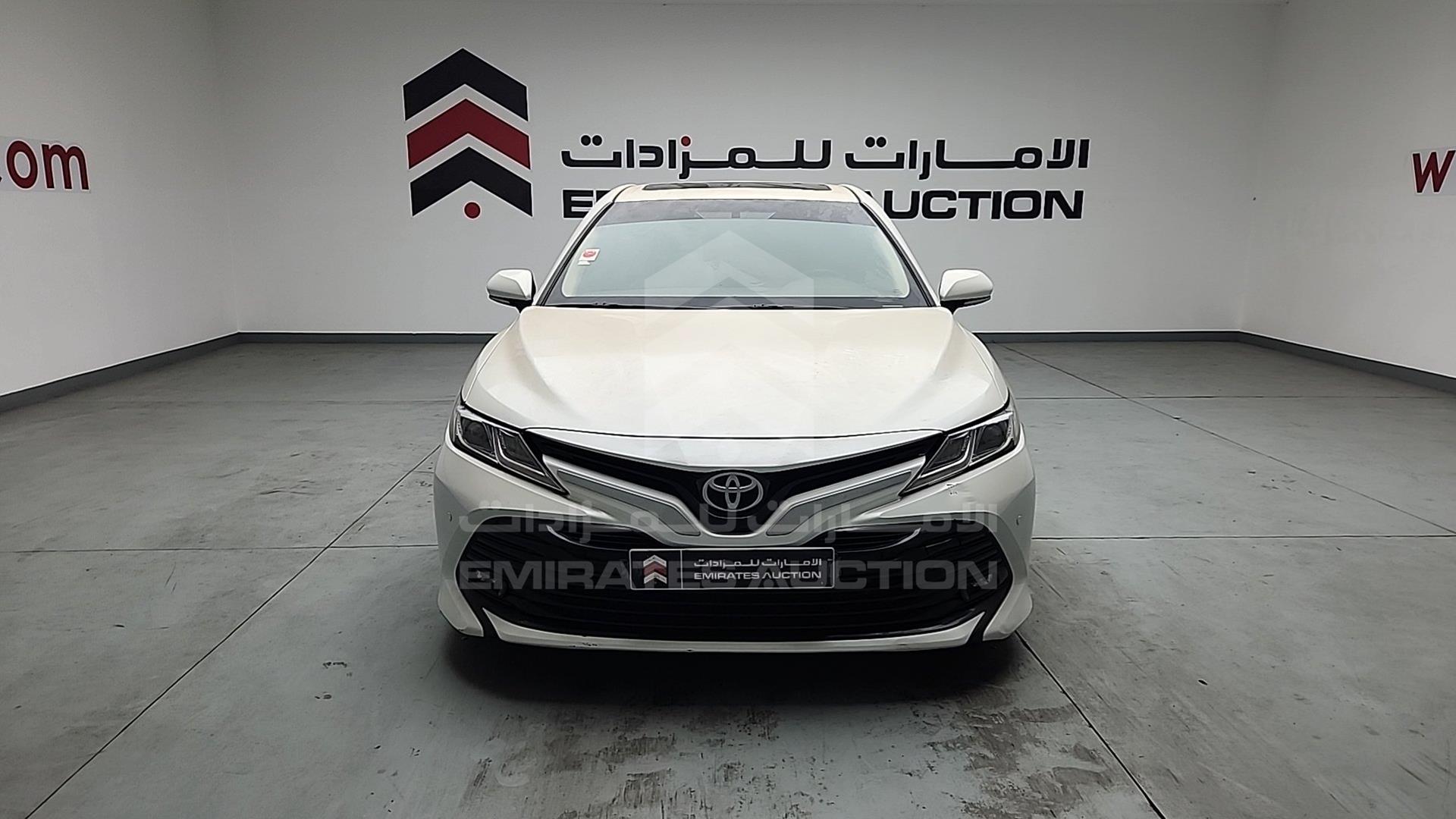 2019 TOYOTA CAMRY VIN: JTNBF4HK8K3029182