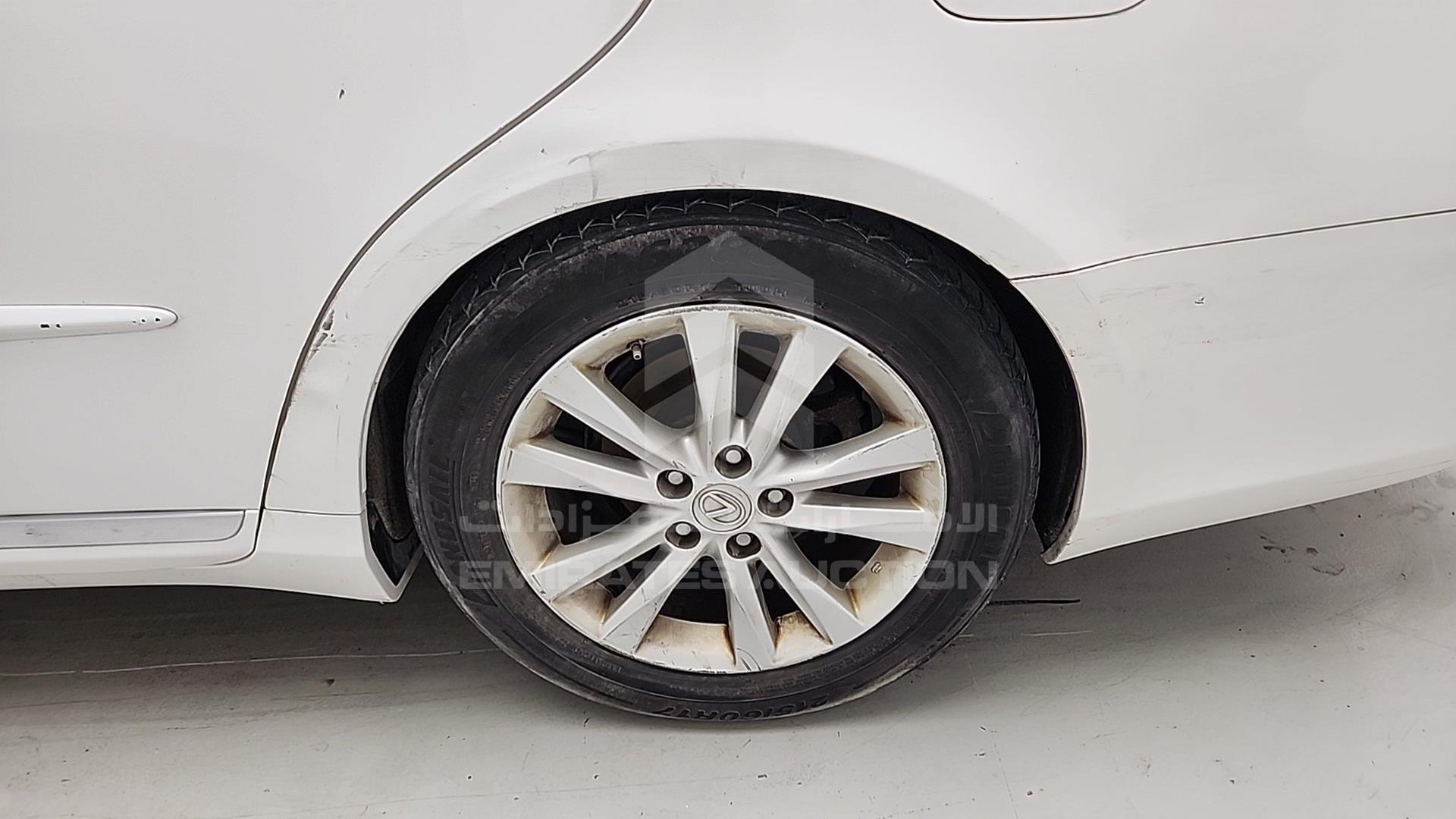2011 LEXUS ES 350 VIN: JTHBK1EG1B2415770