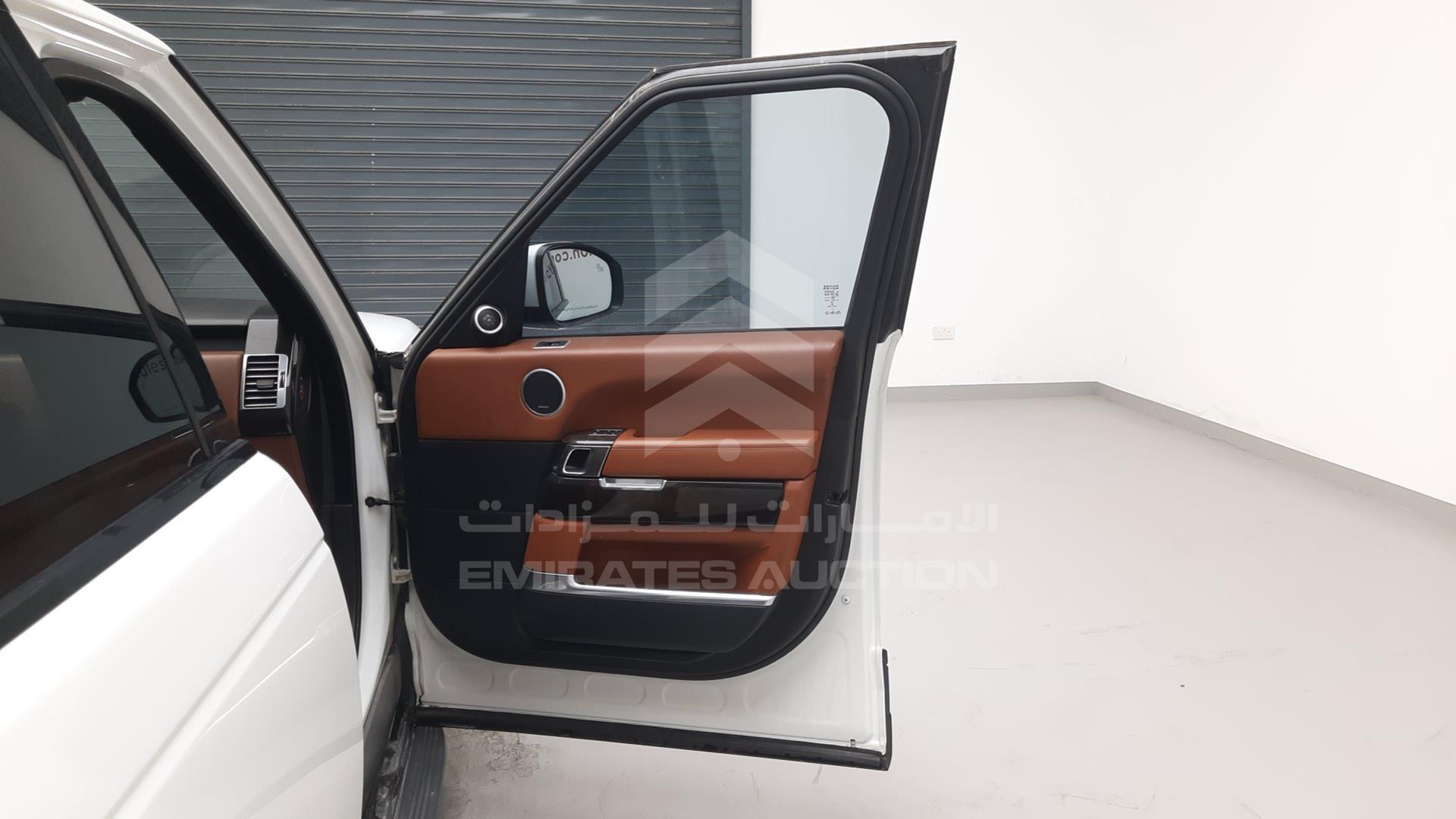 2013 LAND ROVER RANGE ROVER VIN: SALGA2EF4DA113270
