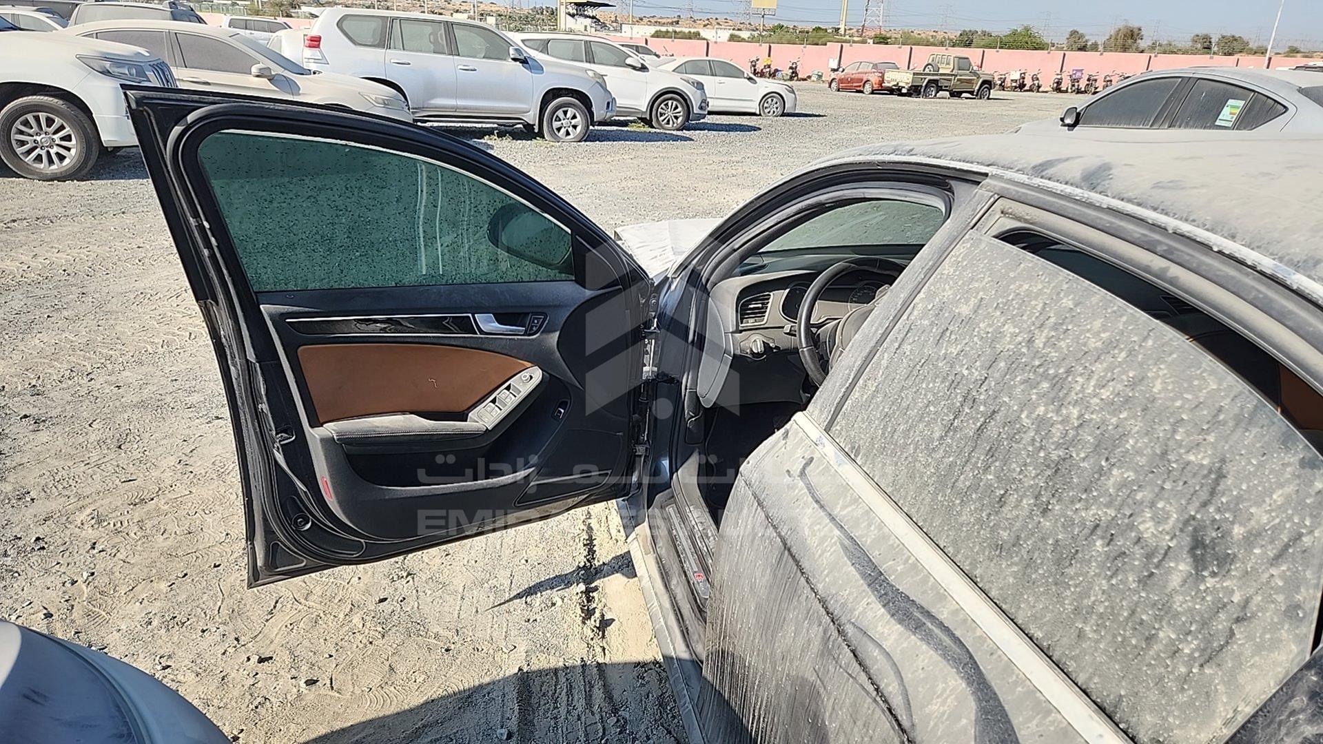 2014 AUDI A4 VIN: WAUBGCFL5EA000470