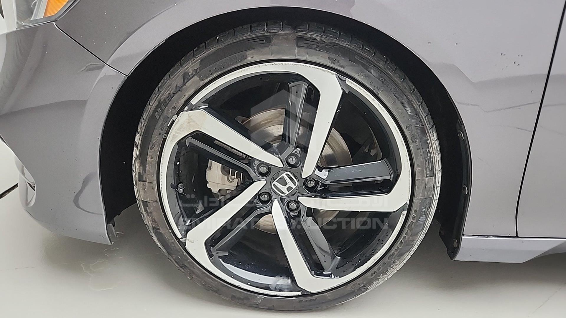 2018 HONDA ACCORD VIN: 1HGCV2630JA510635