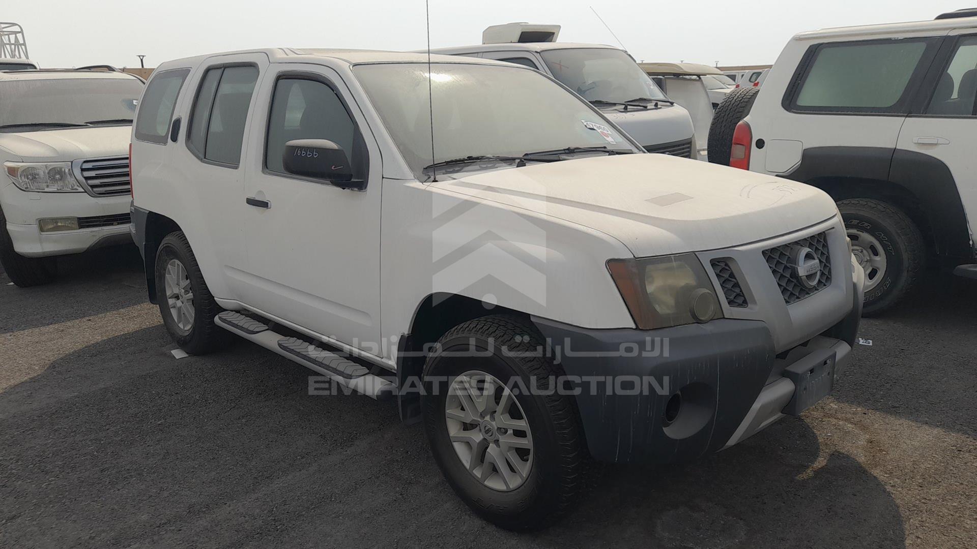 2014 NISSAN XTERRA VIN: 5N1AN0N69EN801356
