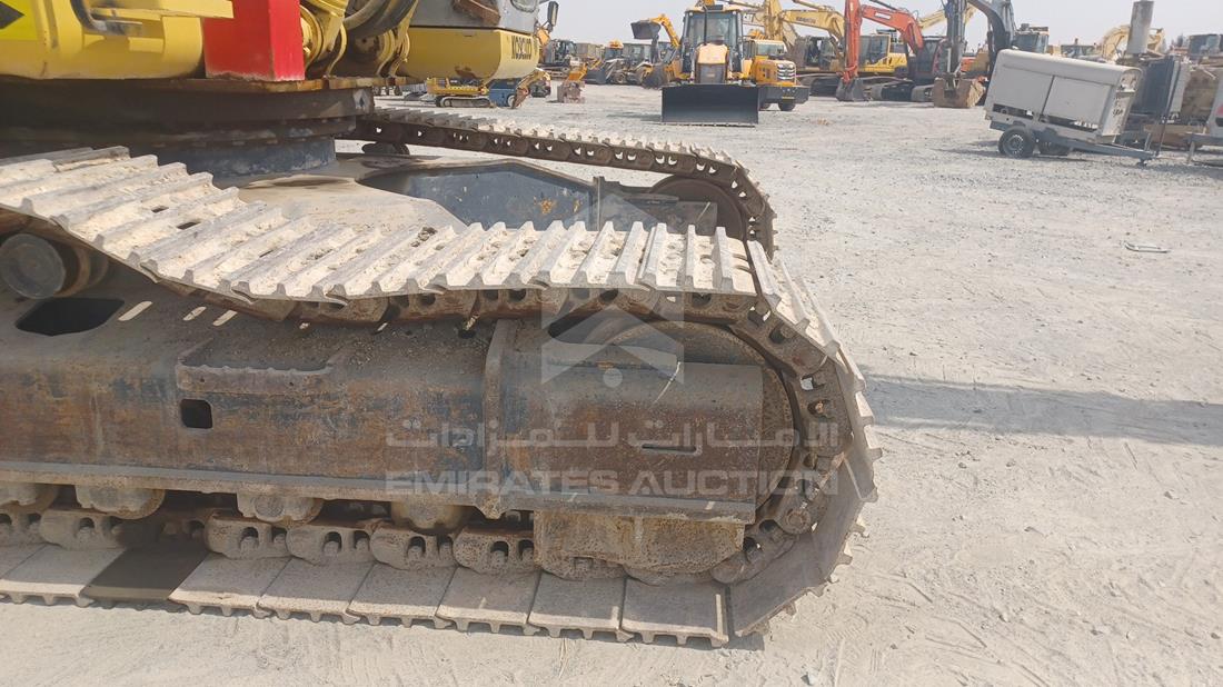 نيوهولاند 2009 — الإطار الأمامي الأيمن — صورة 33
