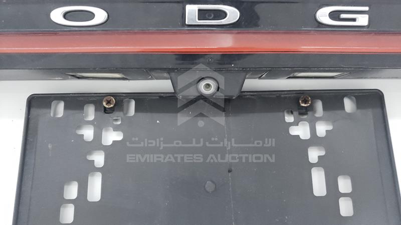 1C4SDJDTXFC864276 Auction: EmiratesAuction Lot: 405557 1C4SDJDTXFC864276 Dodge Durango 2015 WHITE Photo 20