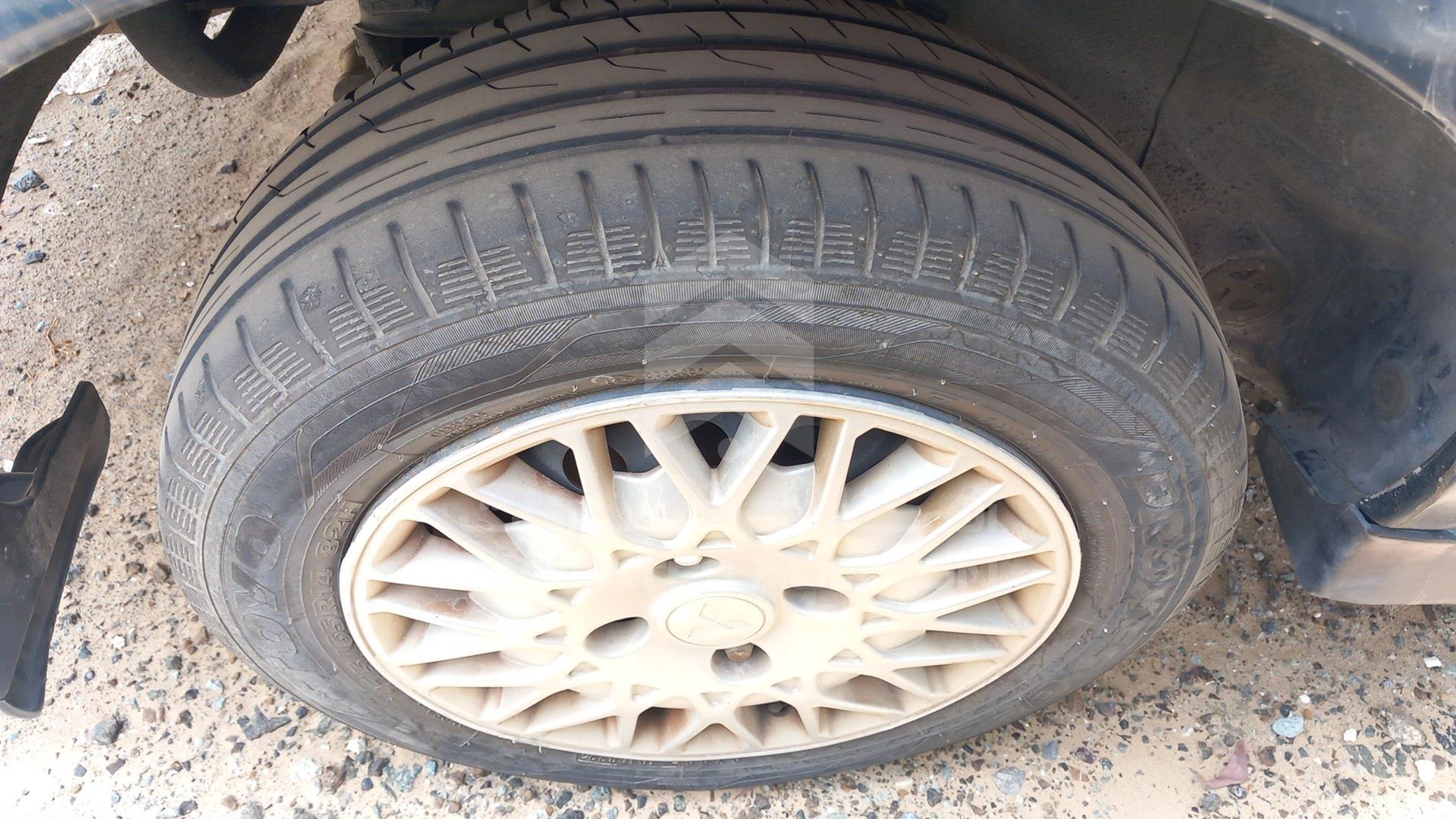 1999 MITSUBISHI GALANT VIN: JMYSREA2AXZ001236