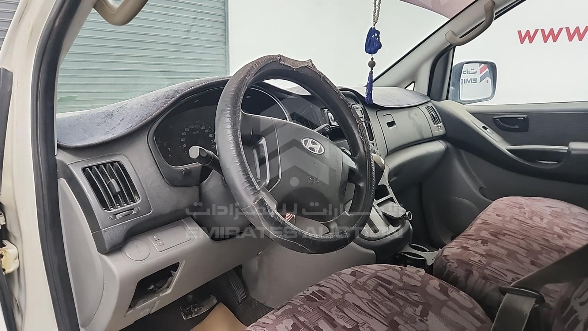 2012 HYUNDAI H1 VIN: KMJWA37R1CU374704