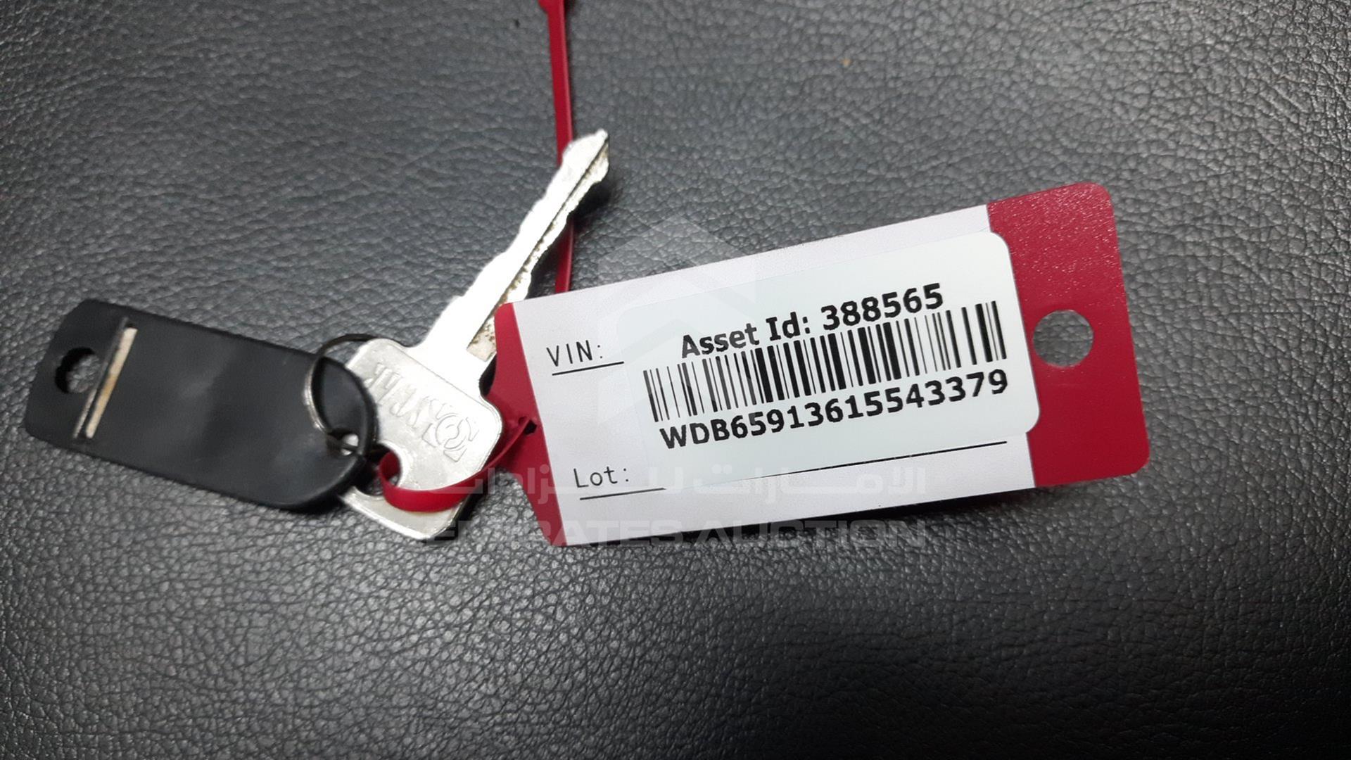 0 MERCEDES 2635 VIN: WDB65913615543379
