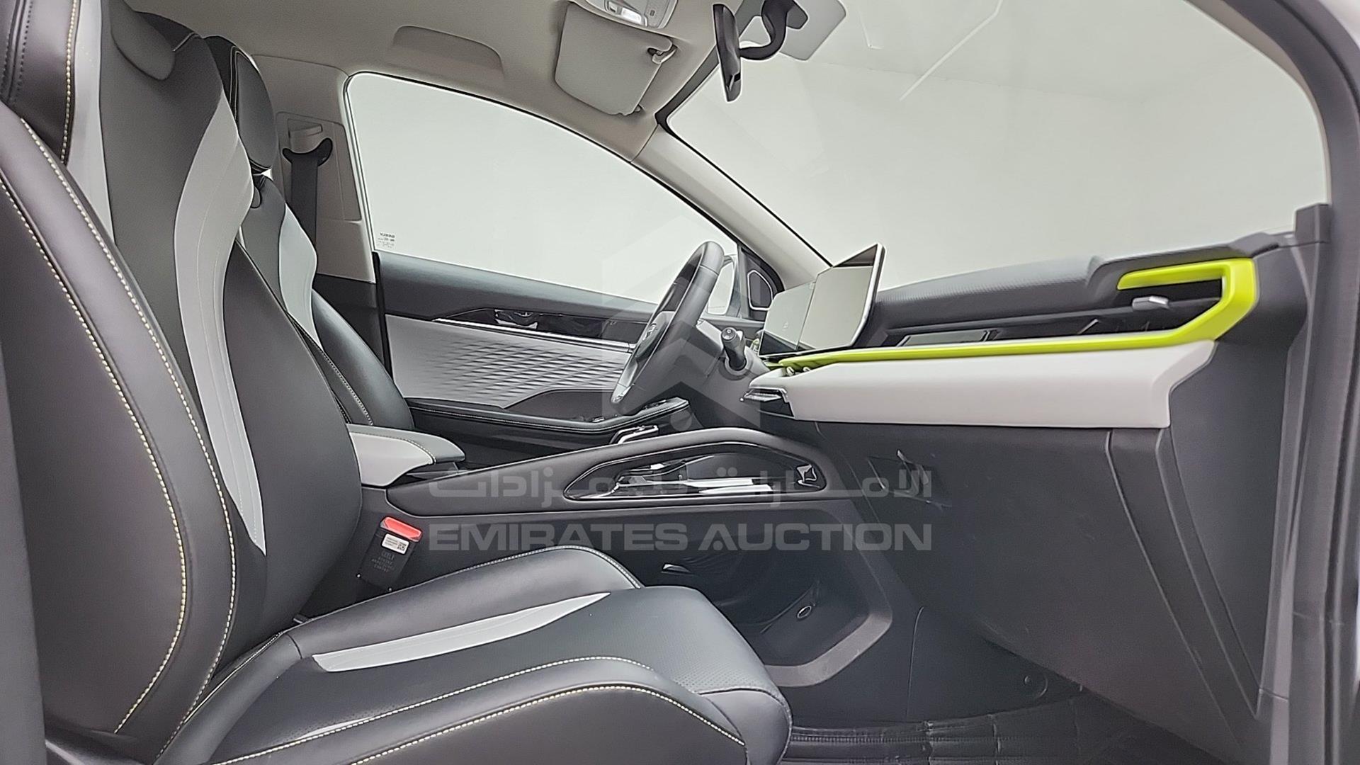 2024 GEELY COOLRAY VIN: LB3762KZ7RX505399