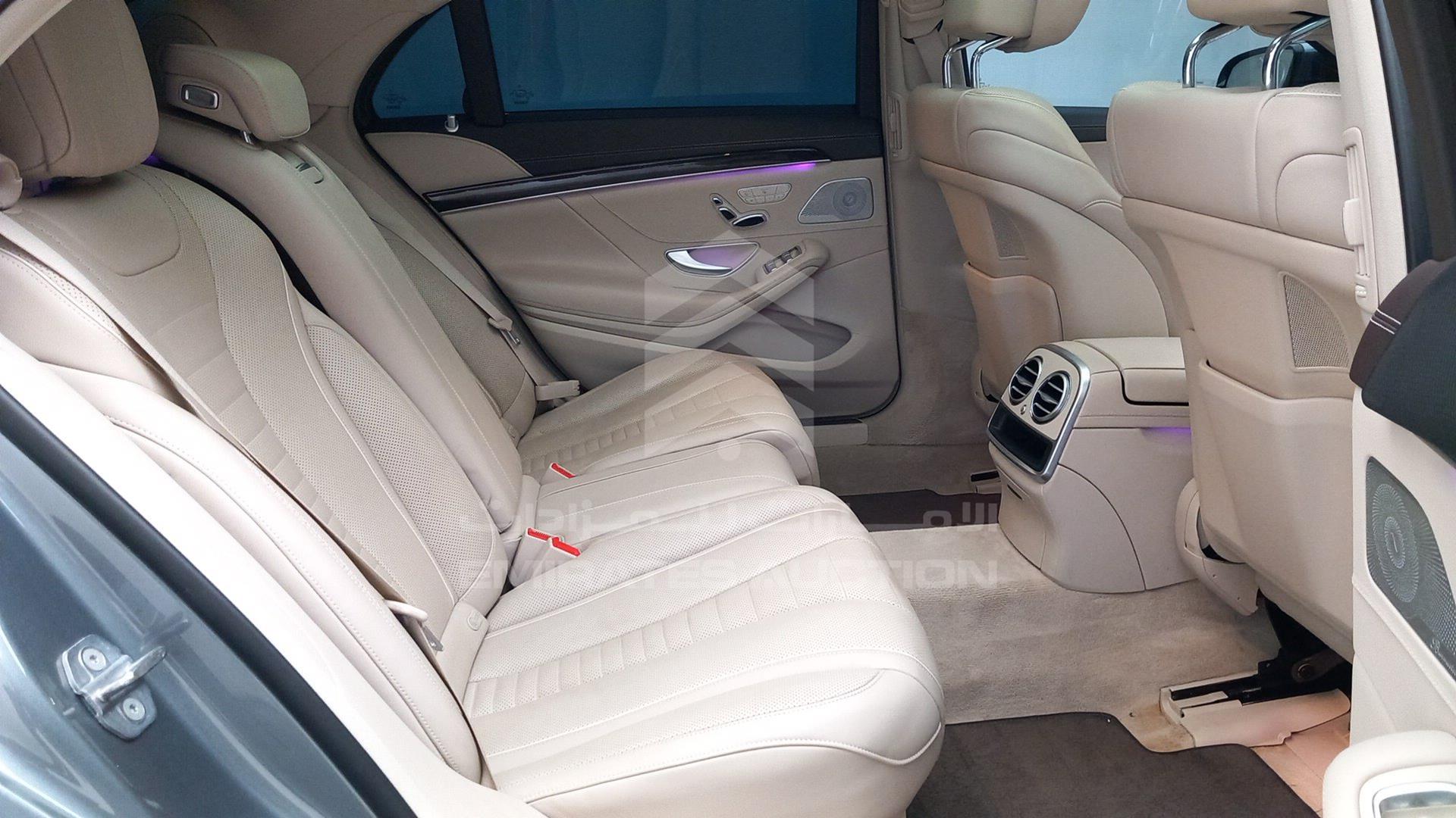 2020 MERCEDES S 560 VIN: WDDUG8GB3LA522144