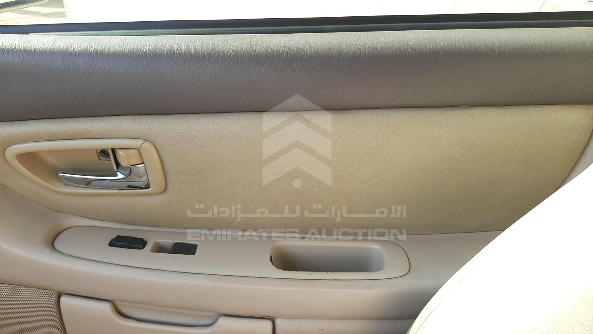 2000 TOYOTA AVALON VIN: 4T1BF28B5YU024271