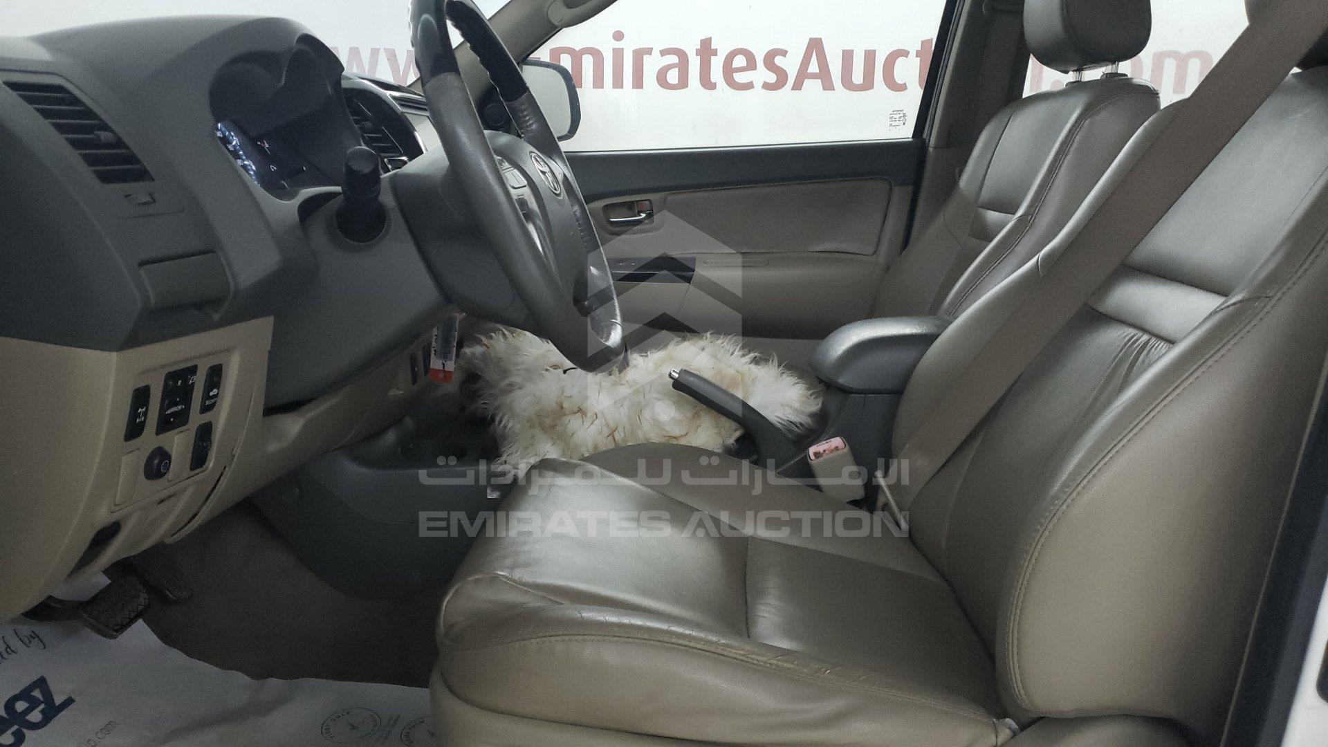 MHFYU59G7D7022681 - 2013 Toyota Fortuner - #418085