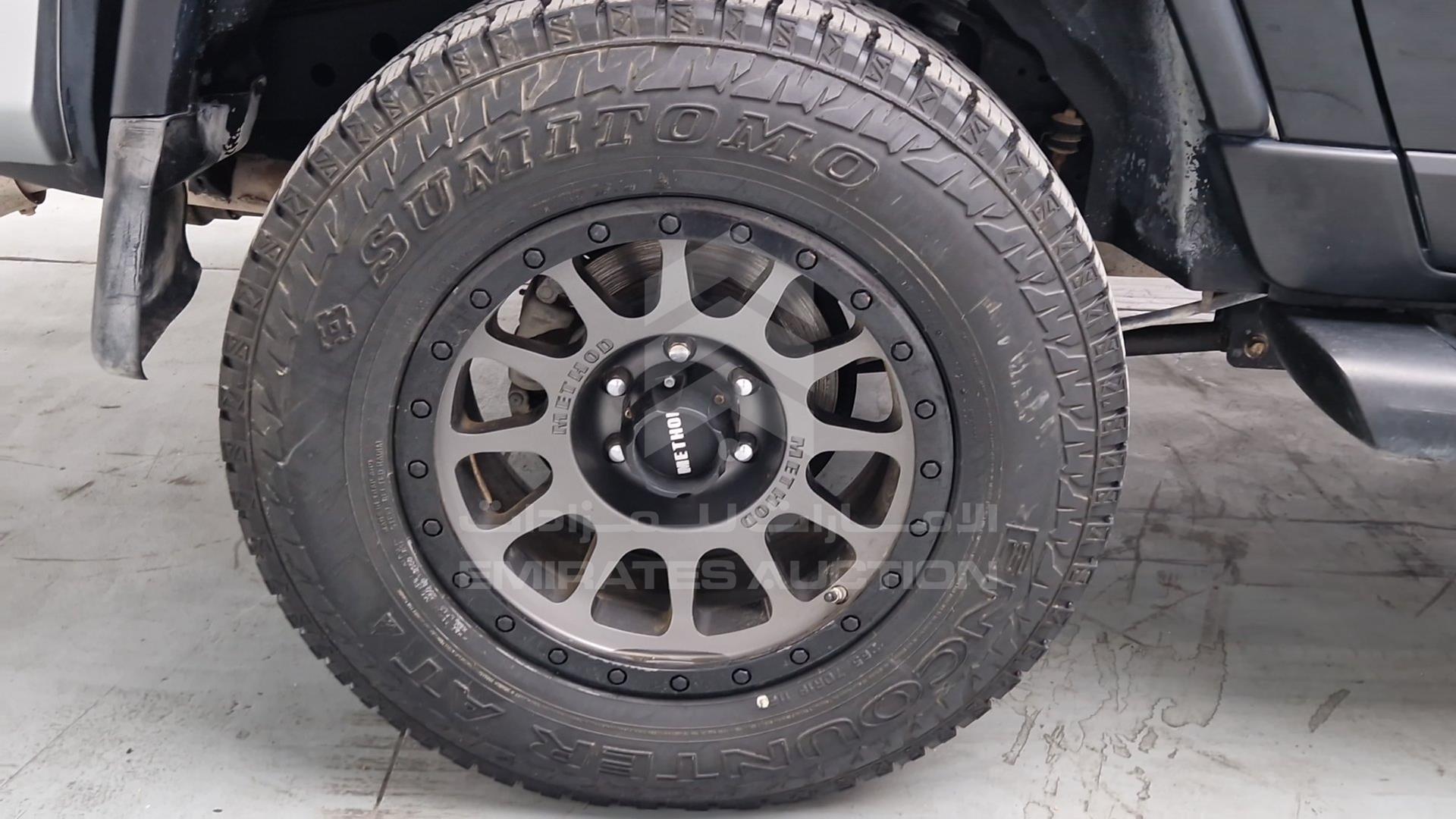 2008 TOYOTA FJ CRUISER VIN: JTEBU11F28K028254