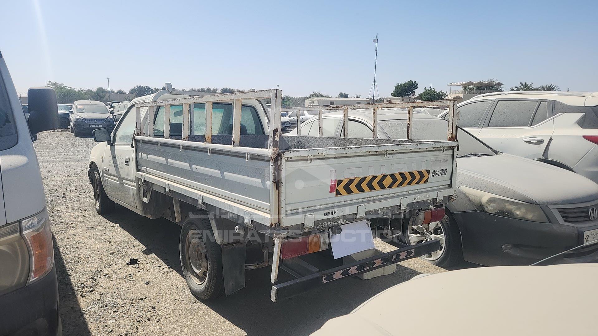 2003 ISUZU PICK UP VIN: JAADL39M237F02224